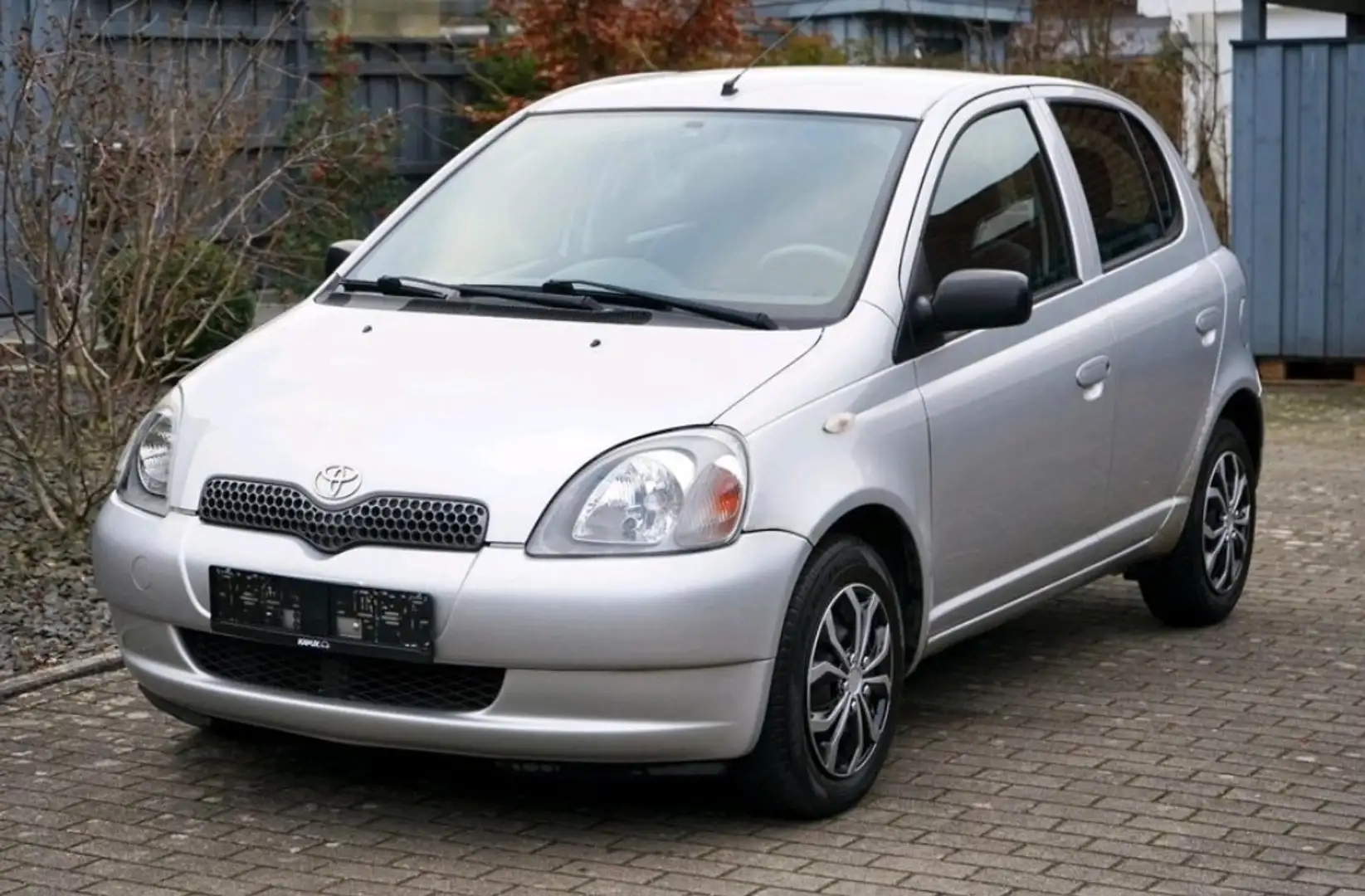 Toyota Yaris 1.0 VVT-i,68 - 1
