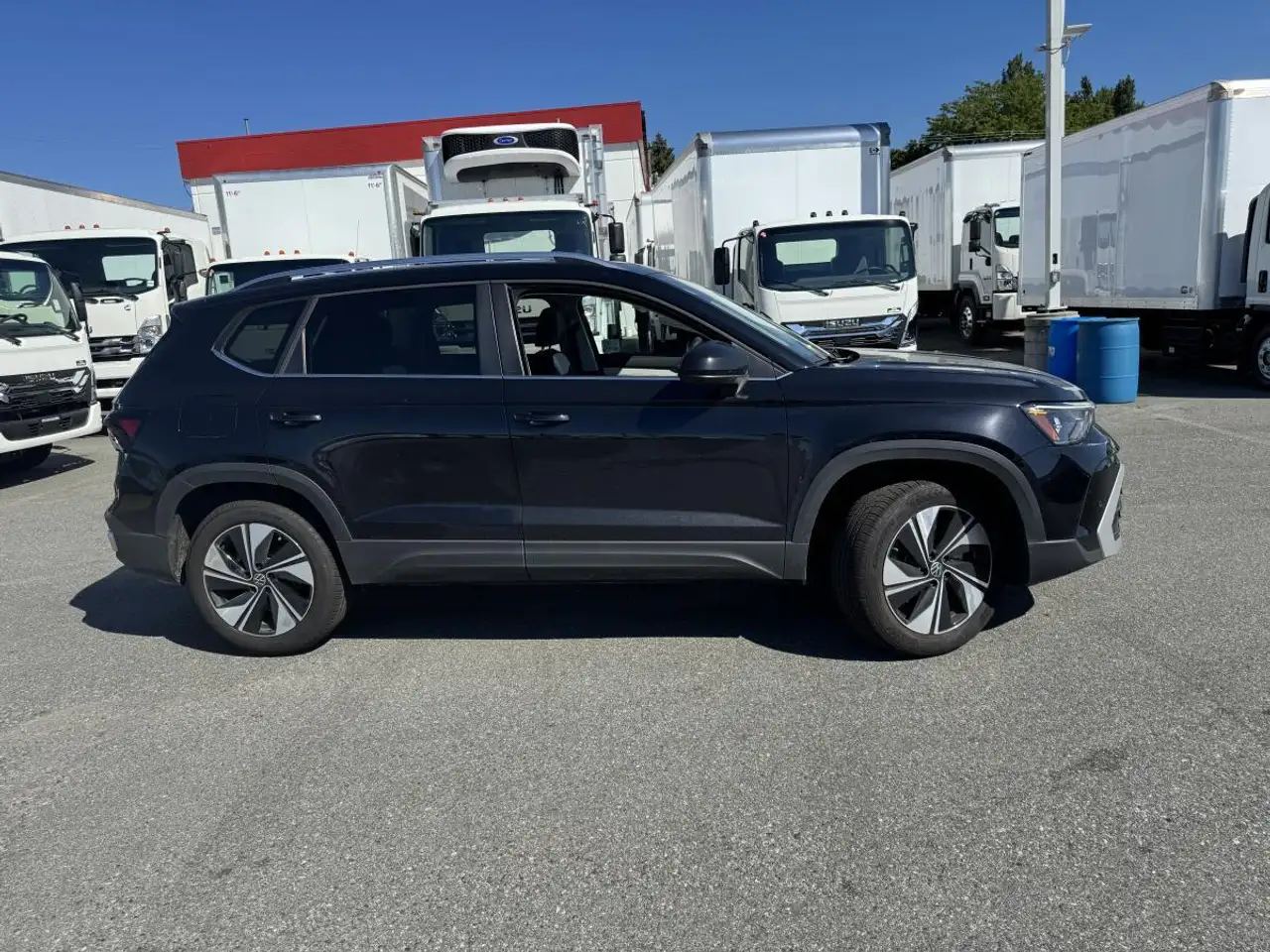Volkswagen Taos снимка Volkswagen Taos