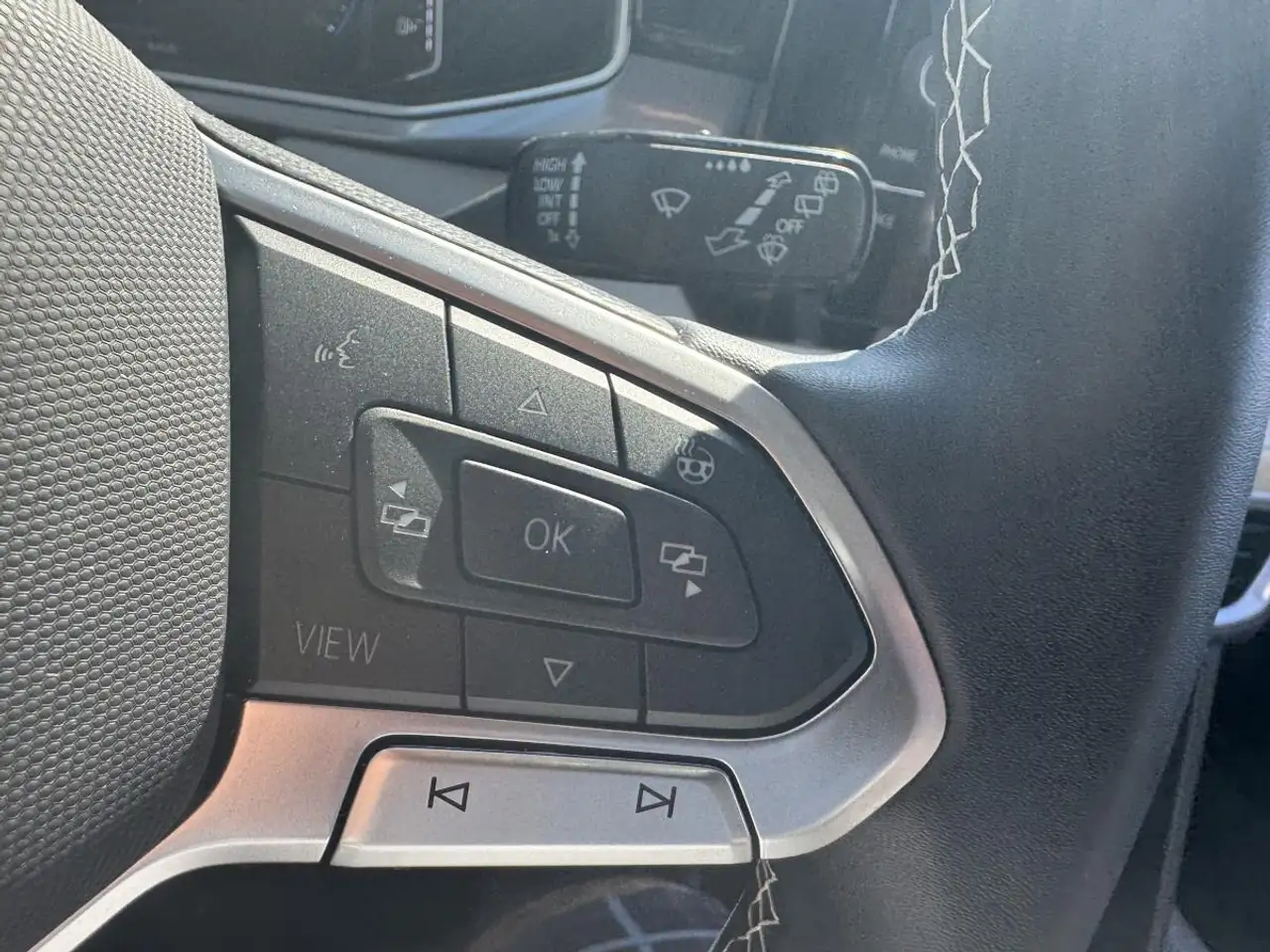 Volkswagen Taos снимка Volkswagen Taos