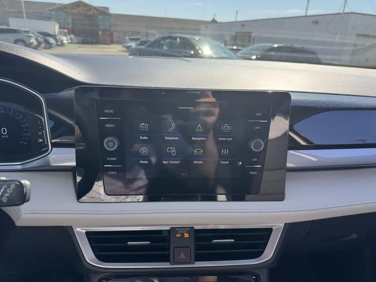 Volkswagen Taos снимка Volkswagen Taos