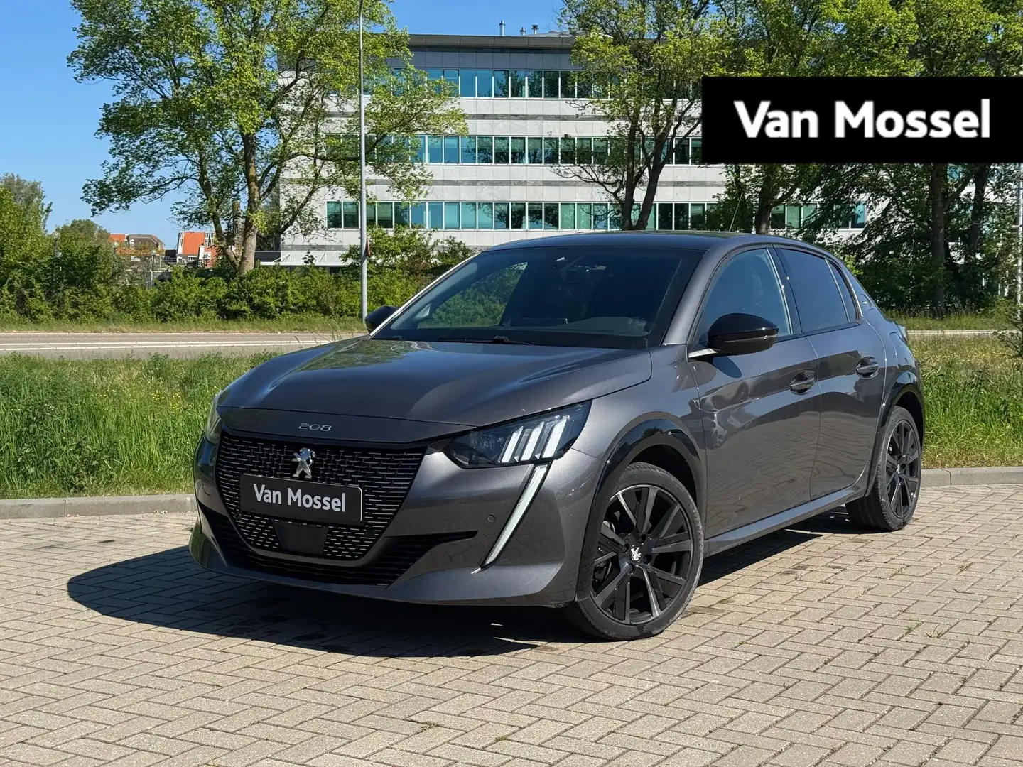 Peugeot 208 1.2 PureTech GT Grau - 1