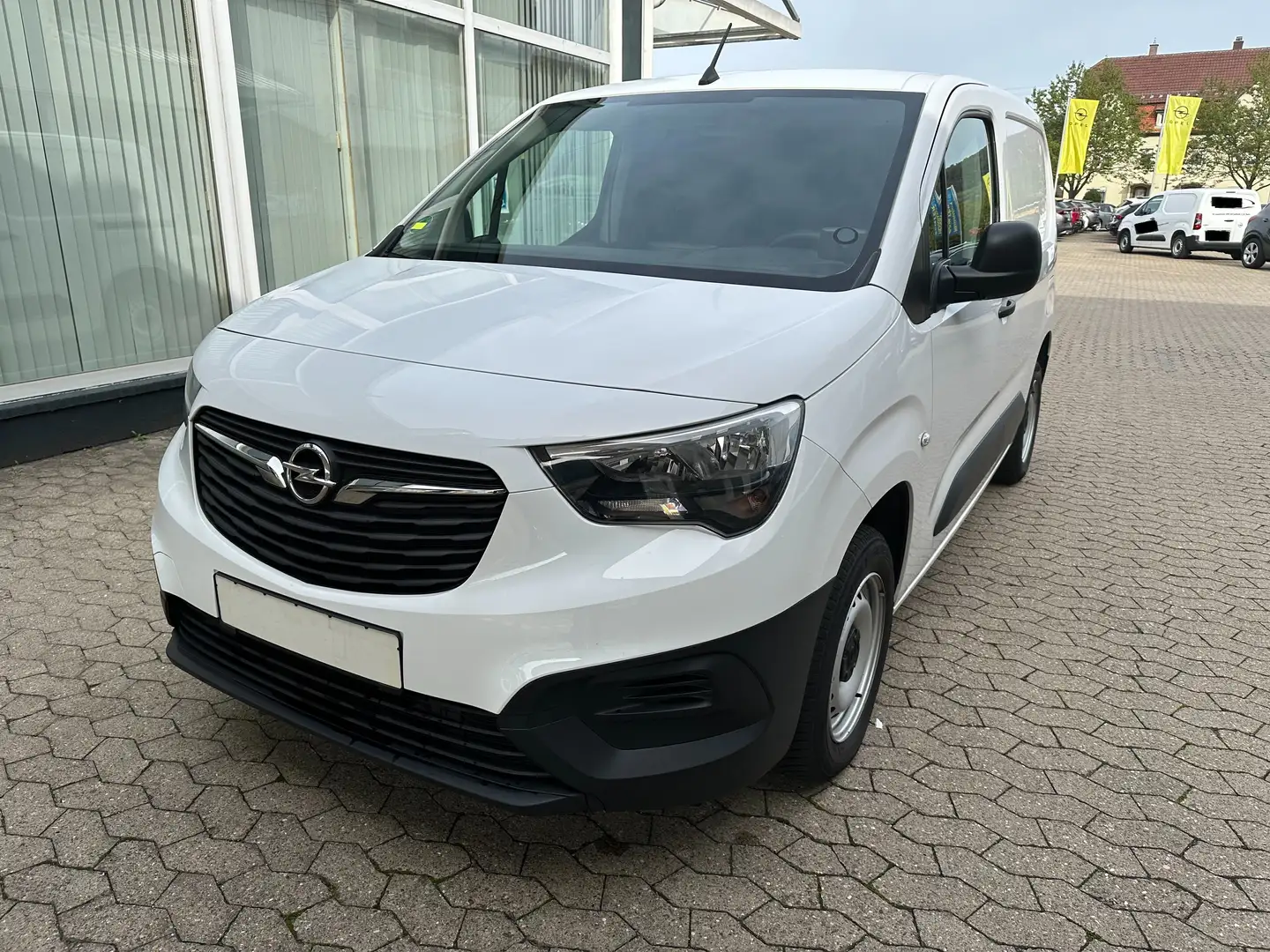 Opel Combo 1,5 Kastenwagen*Radio*BT*Kamera* Weiß - 1