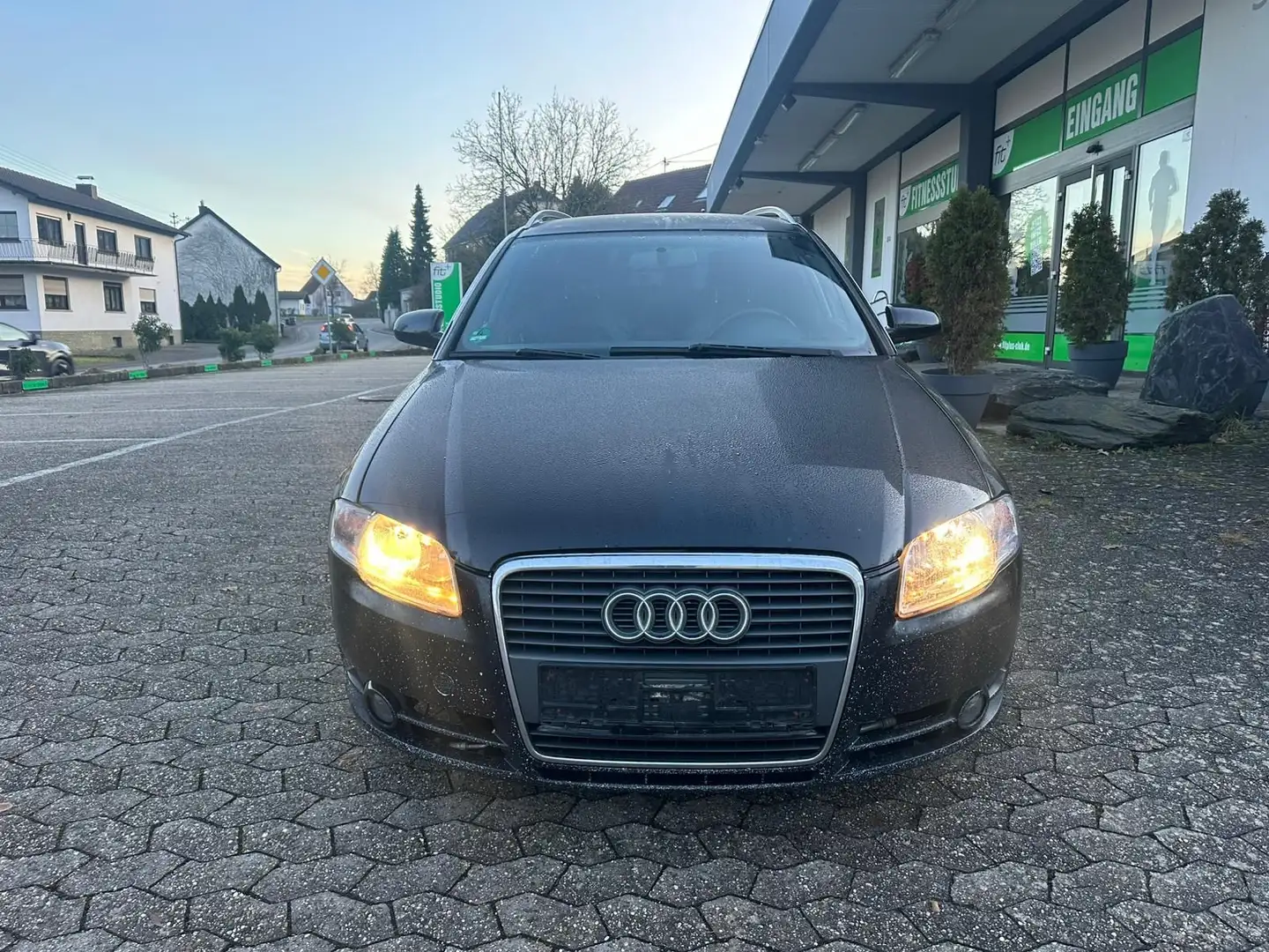 Audi A4 Avant 2.0 TDI*2 x S-LINE*PDC*LEDER*SHZ Schwarz - 1