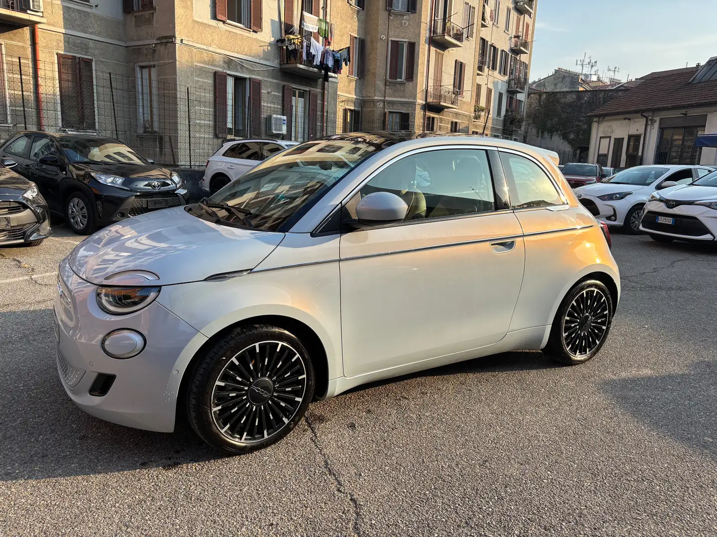 Fiat 500e 500e Cabrio 42 kWh La Prima Blu/Azzurro - 1