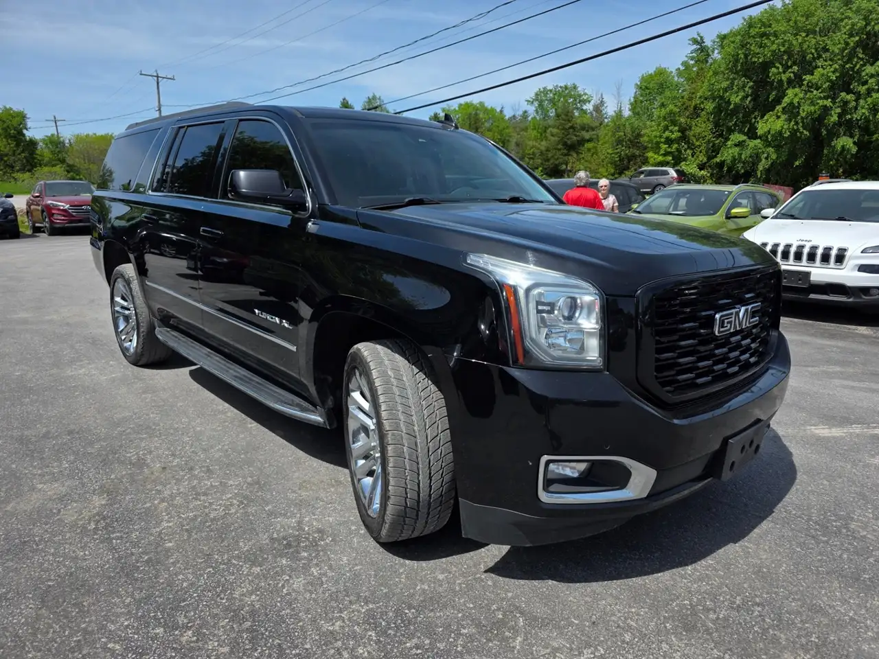 GMC Yukon снимка GMC Yukon