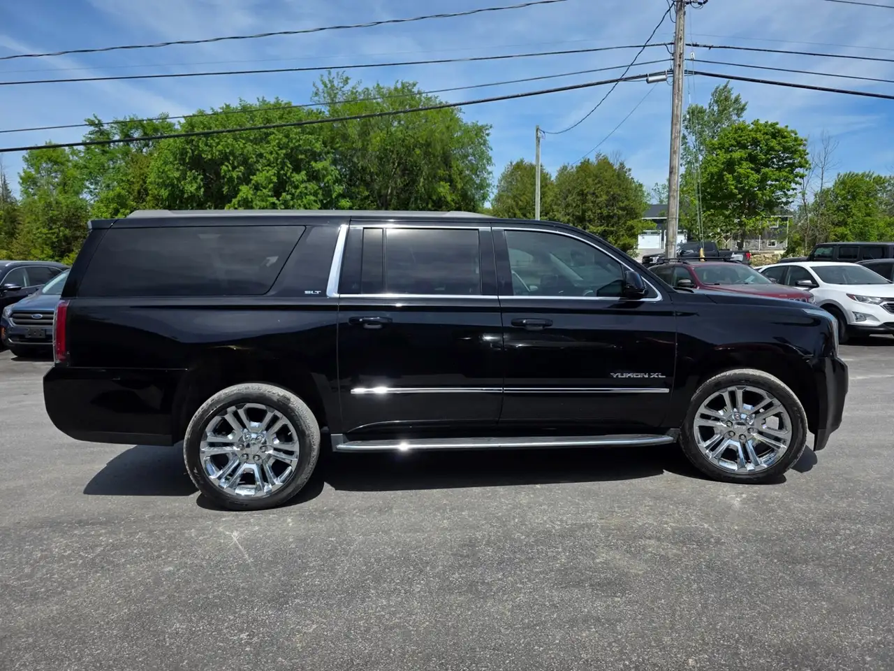 GMC Yukon снимка GMC Yukon