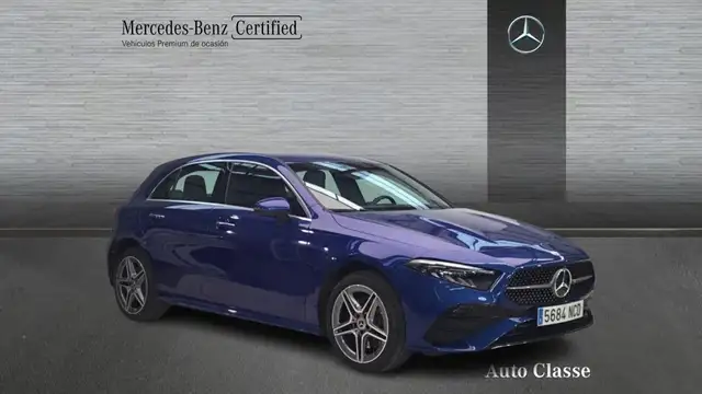 Mercedes-Benz 250 view 3