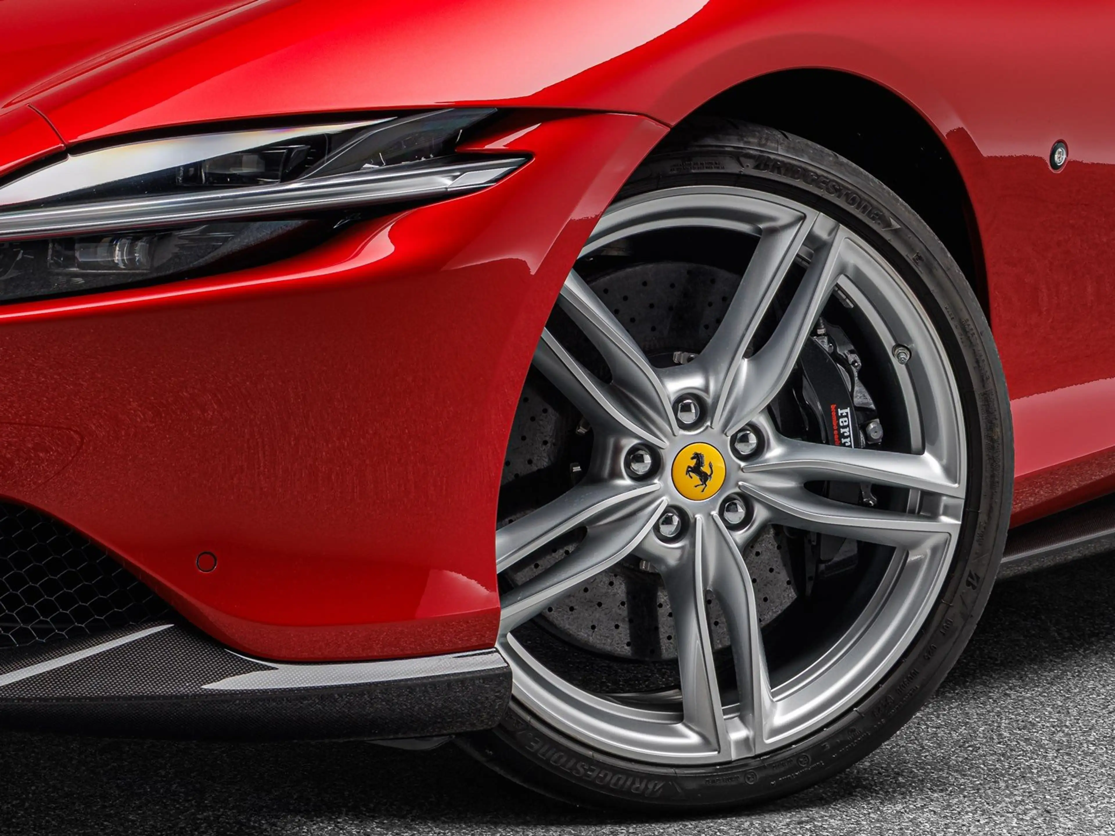 Ferrari Roma Spider — photo 12