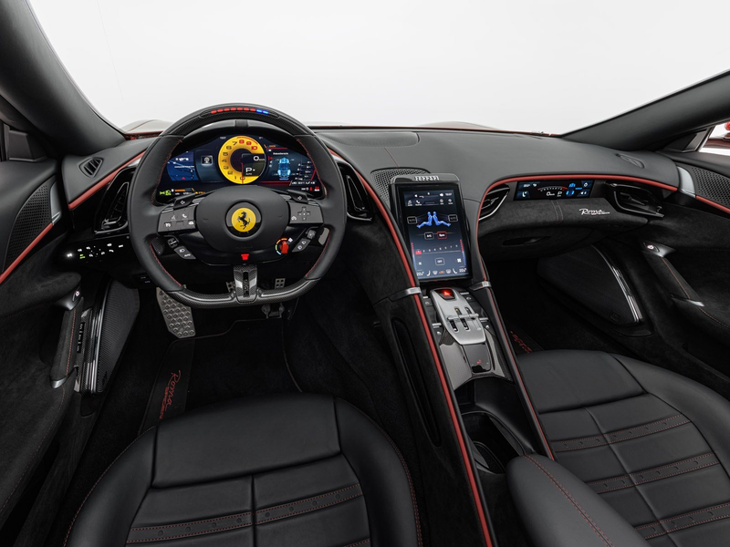 Ferrari Roma Spider — photo 13