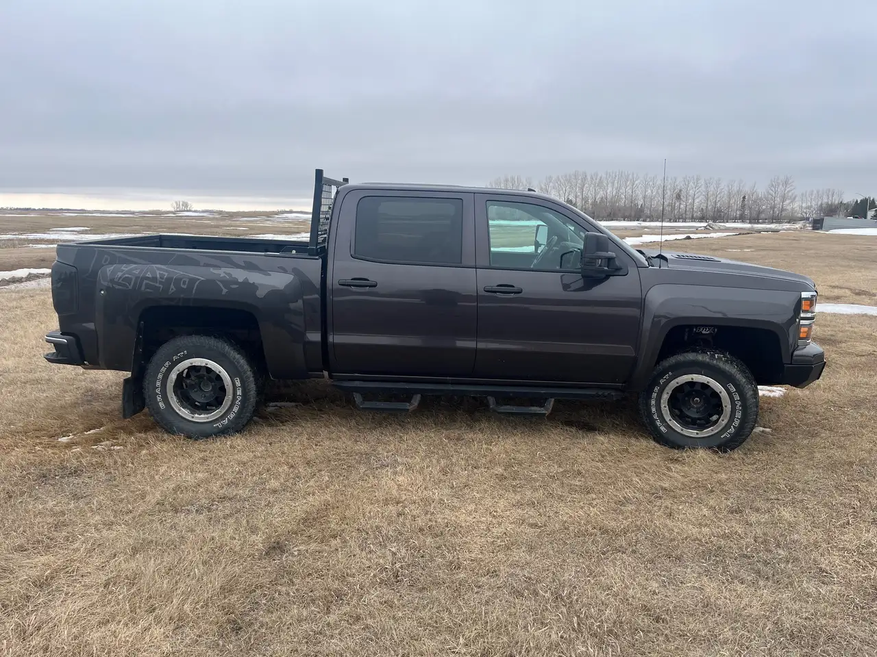 Chevrolet Silverado 1500 снимка Chevrolet Silverado 1500