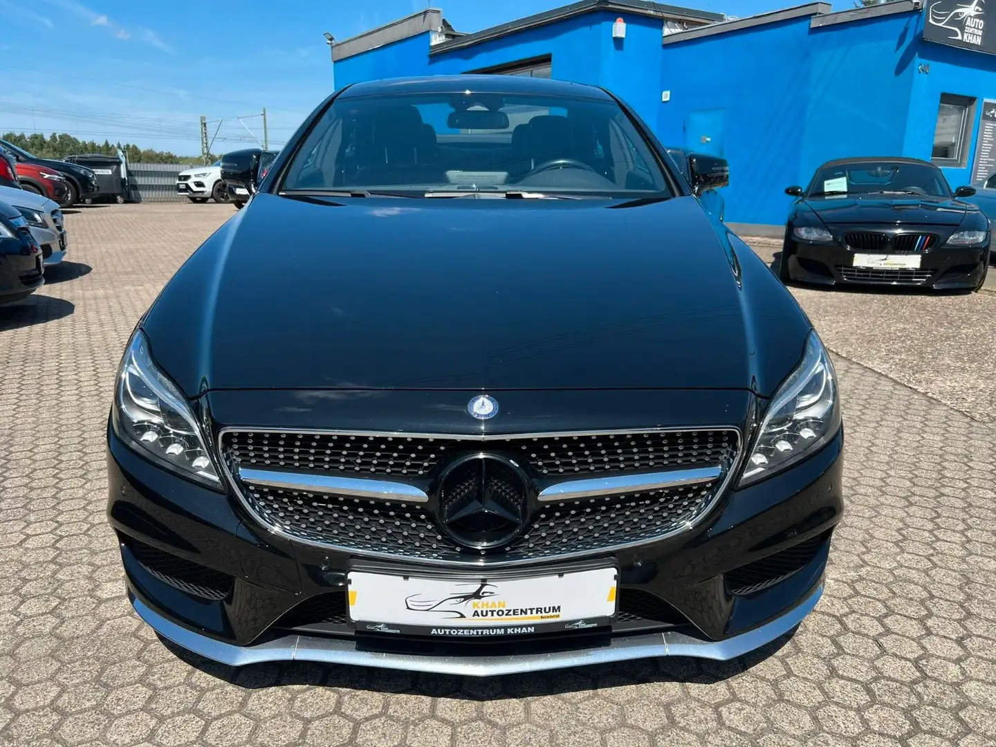 Mercedes-Benz CLS 350 d 4Matic/360*/KAMERA/AMG/NAVI/SHZ Schwarz - 2