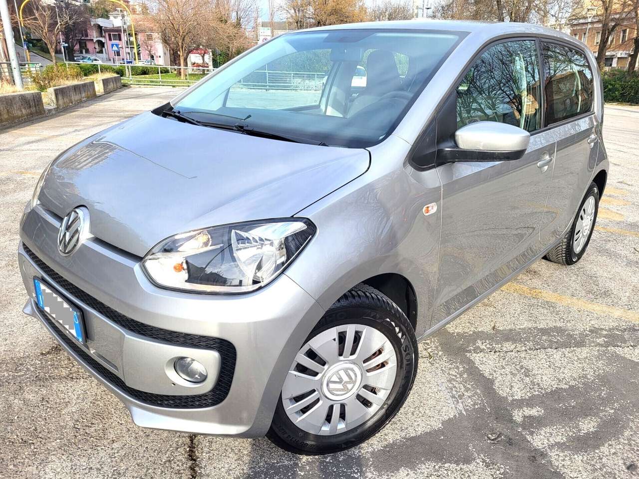 Volkswagen up! VOLKSWAGEN UP! ECO METANO-3 EURO X 100 KM-BOLLO 35