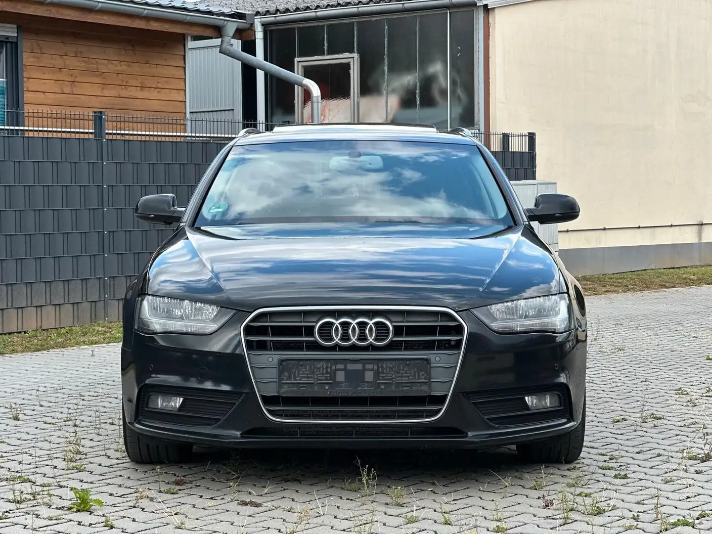 Audi A4 3.0 TDI Avant Ambition Sport*AUTOM.*PANO*AHK* Schwarz - 2