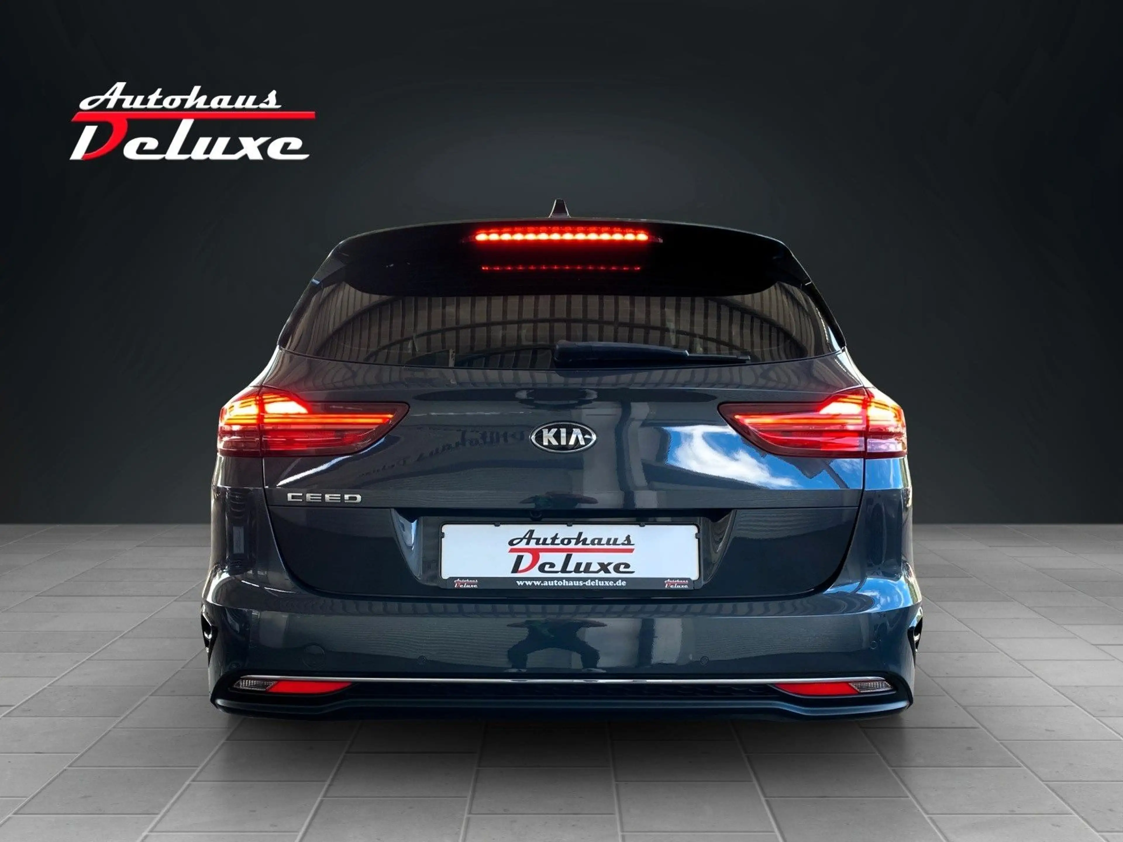 Kia Ceed SW / cee'd SW Cee'd SPORTWAGON VISION NAVI-KAMERA-AUTOMATIK — photo 6