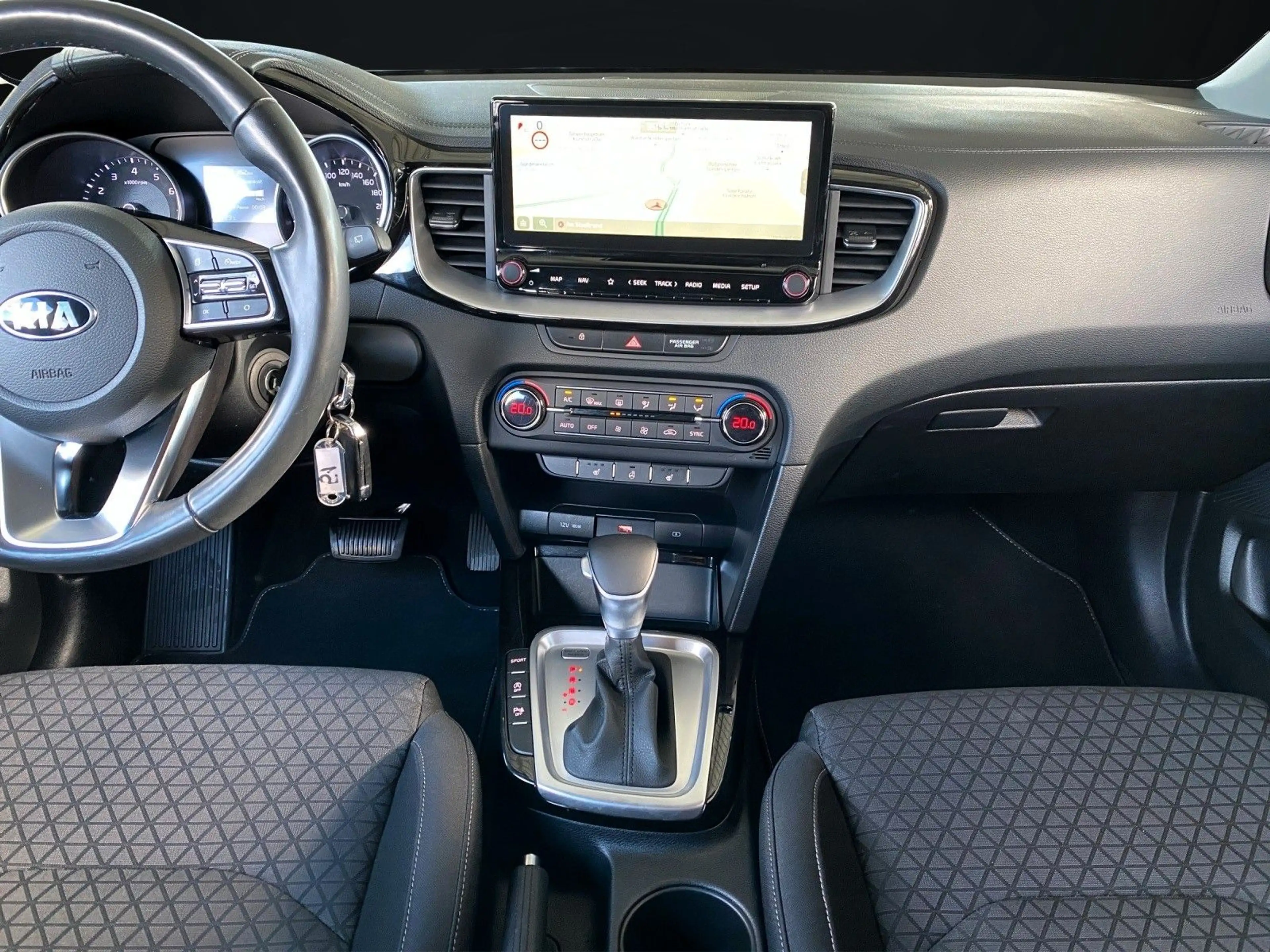 Kia Ceed SW / cee'd SW Cee'd SPORTWAGON VISION NAVI-KAMERA-AUTOMATIK — photo 10