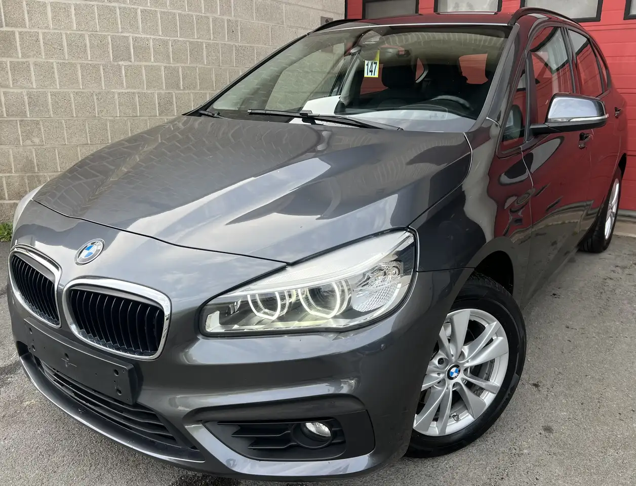 BMW 216