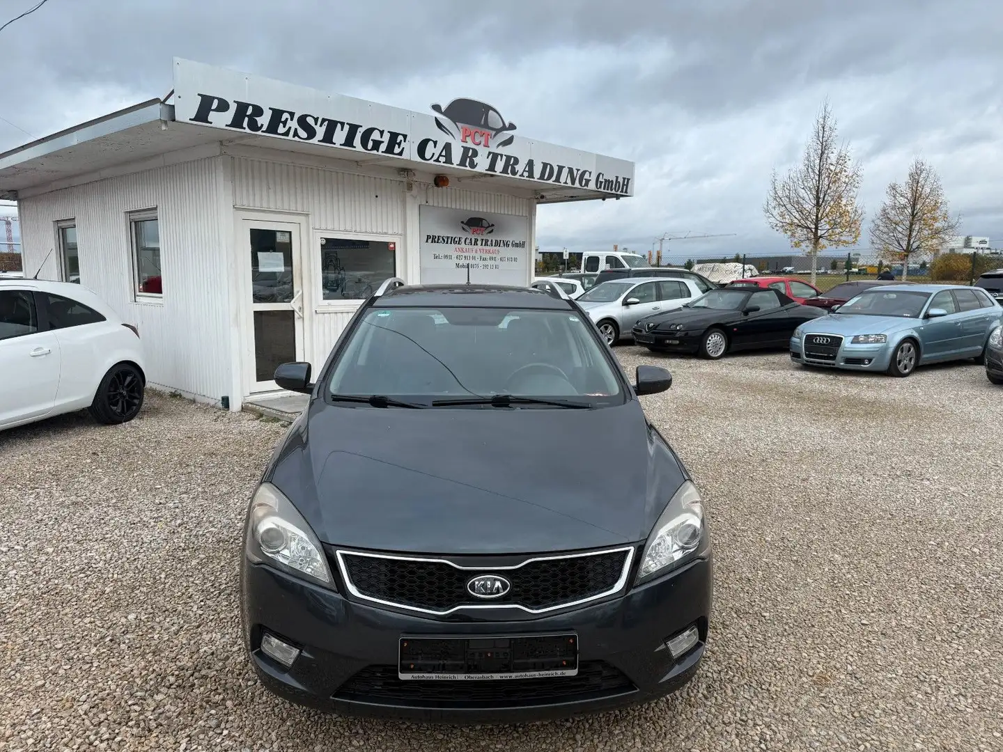 Kia Ceed SW / cee'd SW cee'd 1.4 Sportswagon*NAVI*AHK*KAMERA* Grau - 2