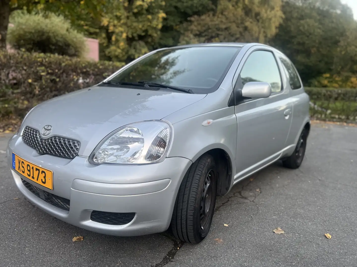 Toyota Yaris 1.0 Sol - 1