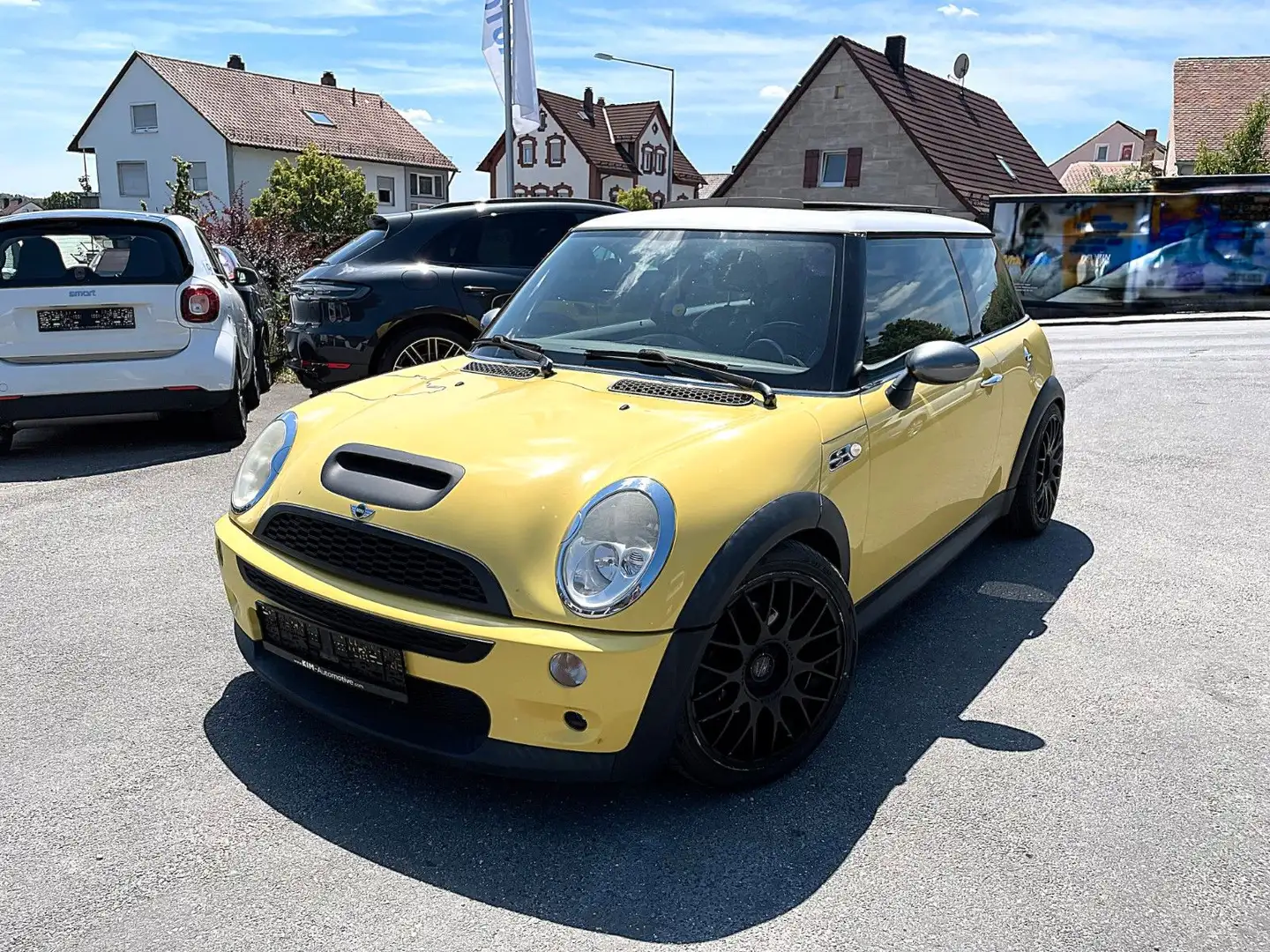 MINI Cooper S /PANORAMA/KLIMA/XENON/SPORTSITZ/17"ALU/ Gelb - 1