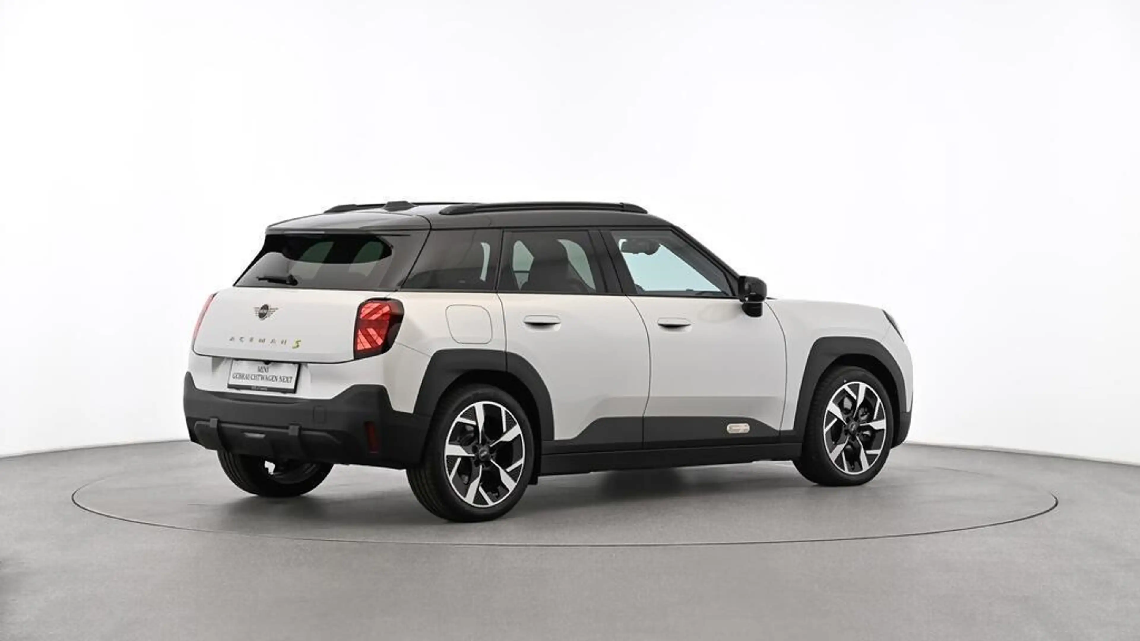 MINI Aceman SE — photo 7