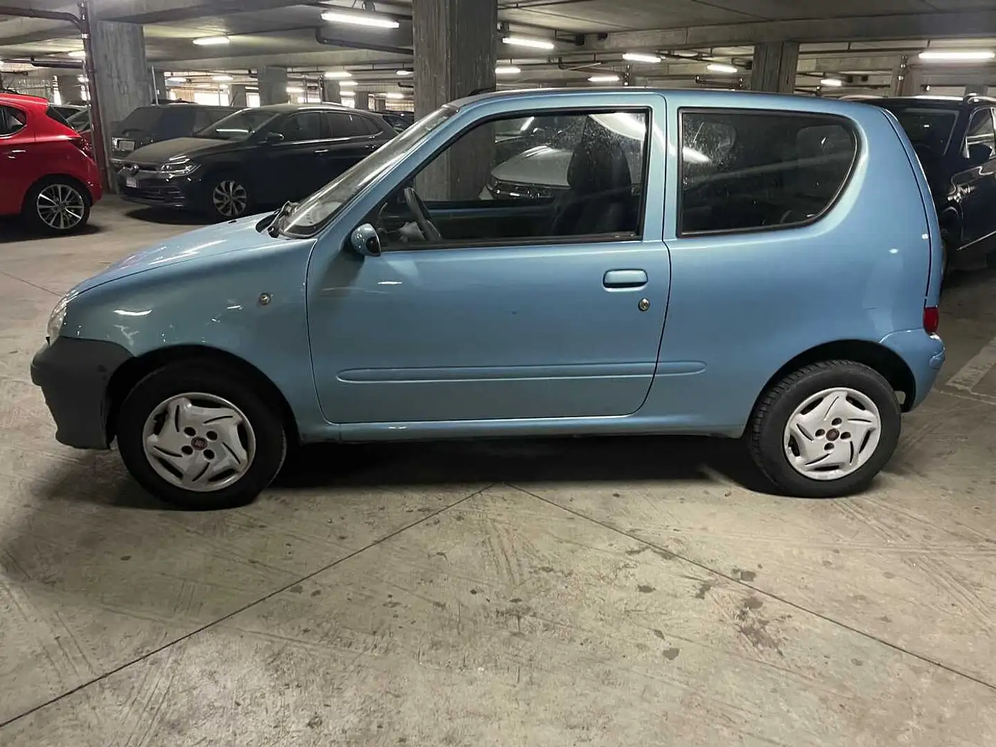 Fiat Seicento 600 1.1 Gris - 2