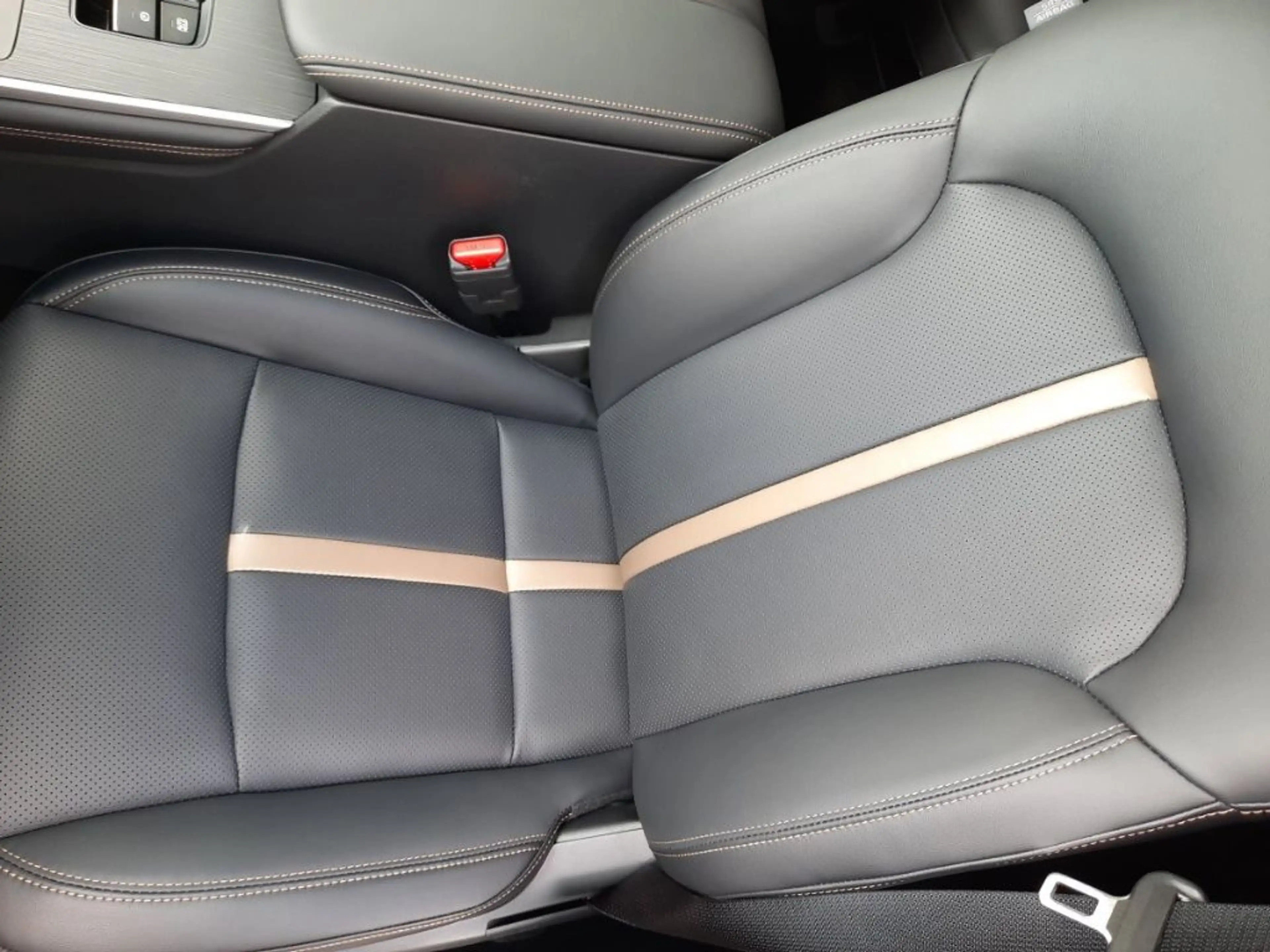 Mazda CX-80 3.3L Homura Plus 254 PS AWD Pano — photo 13