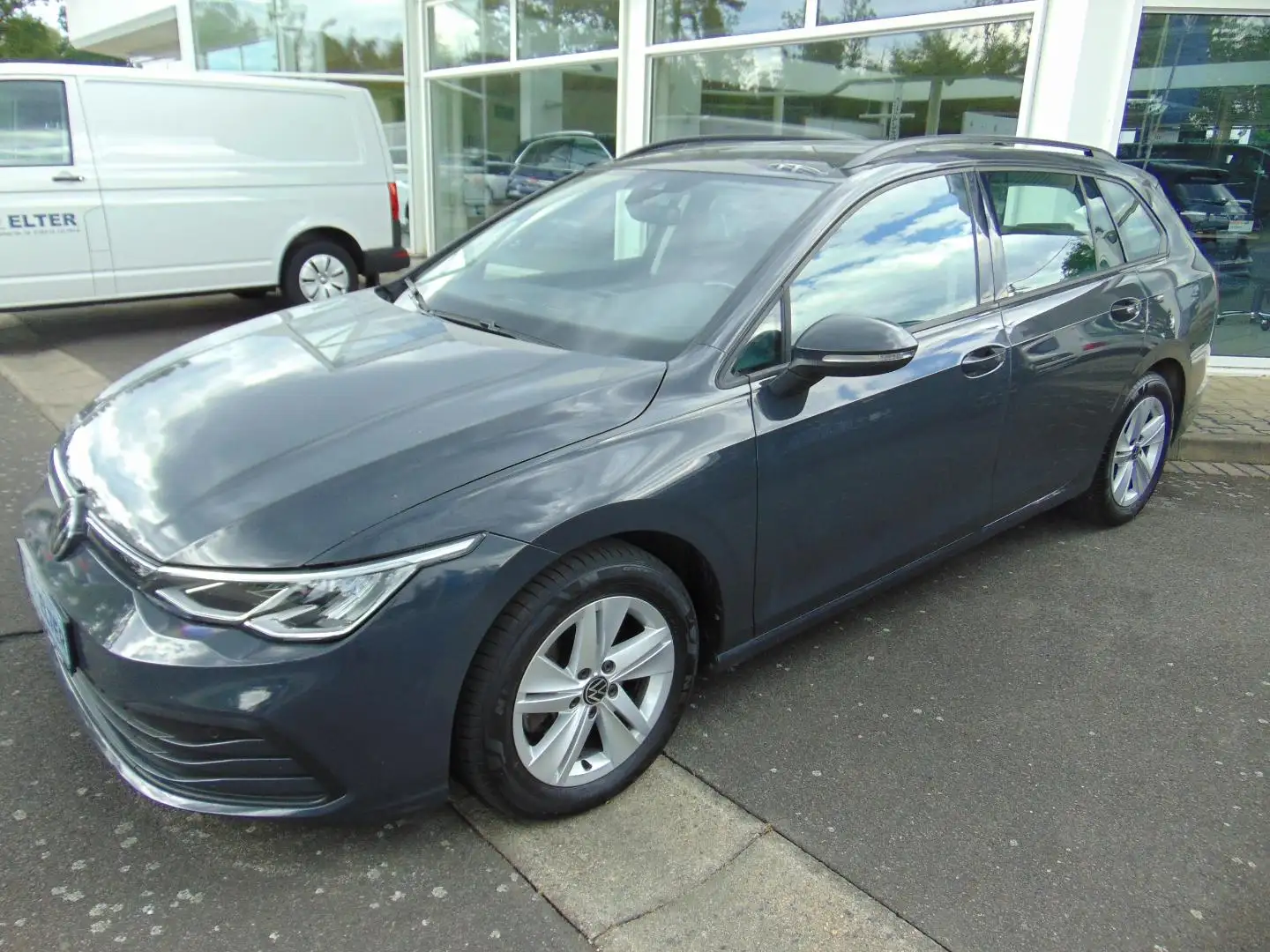 Volkswagen Golf Variant Life NAVI/ACC/LED/SITZHZG. Gris - 1