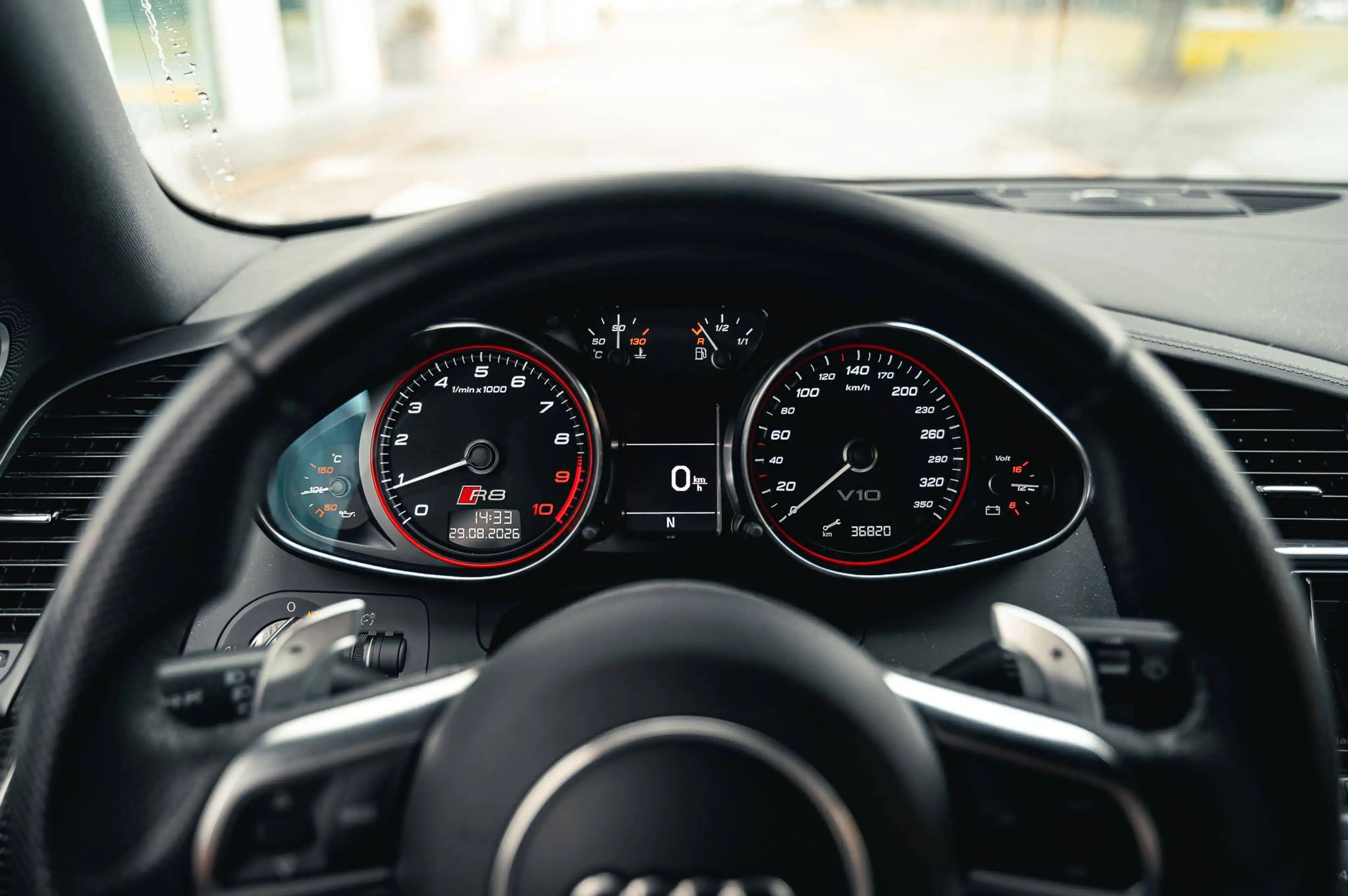 Audi R8 V10+ COUPÉ / S-TRONIC / QUATTRO / 550PK / 3X CARBON / KERAMISCHE REMMEN / FULL AUDI SERVICE — photo 14