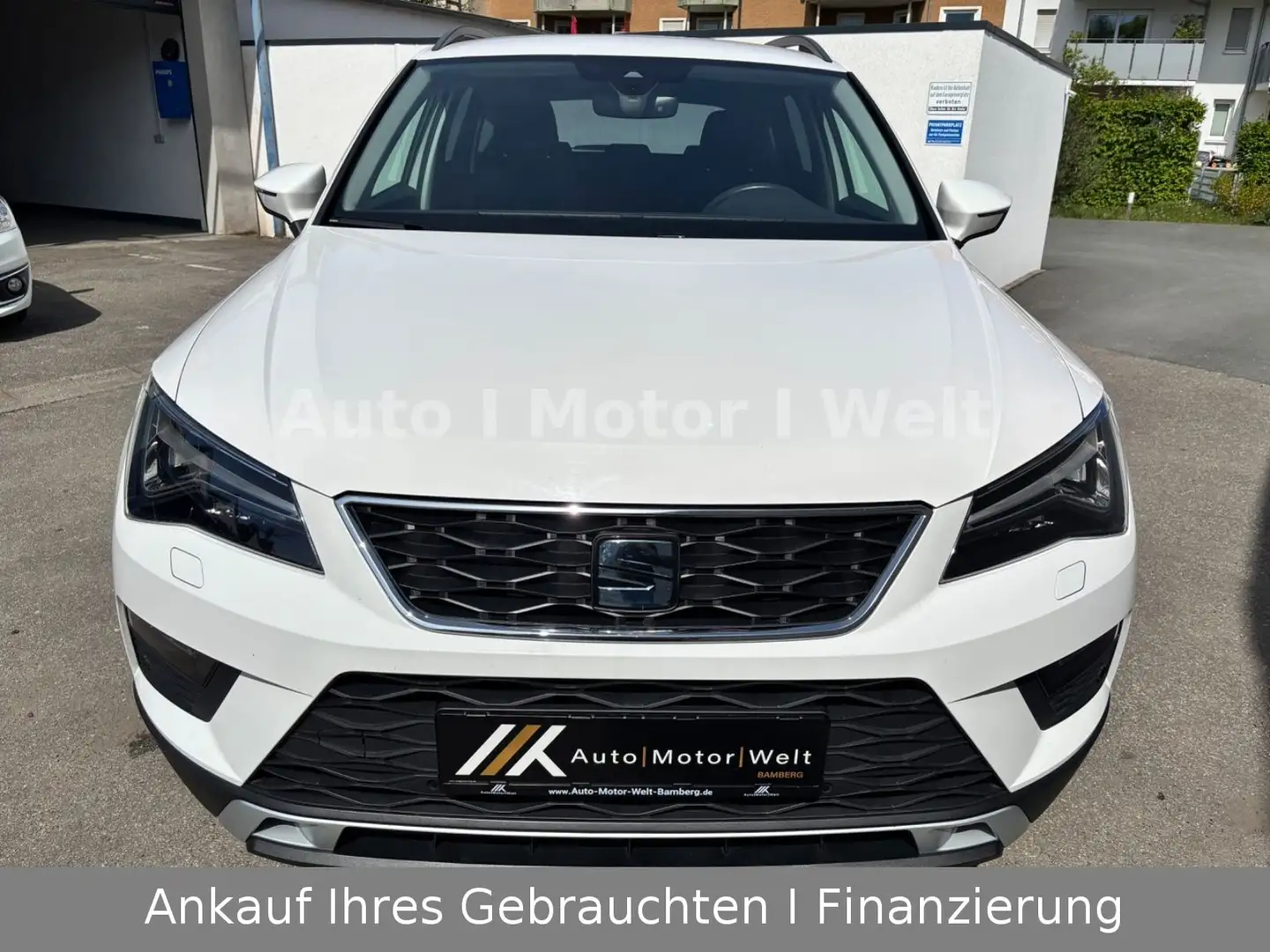 SEAT Ateca Style 1.Hand ACC/ALU/SHZ/NAV/APPLECARPLAY Blanc - 2