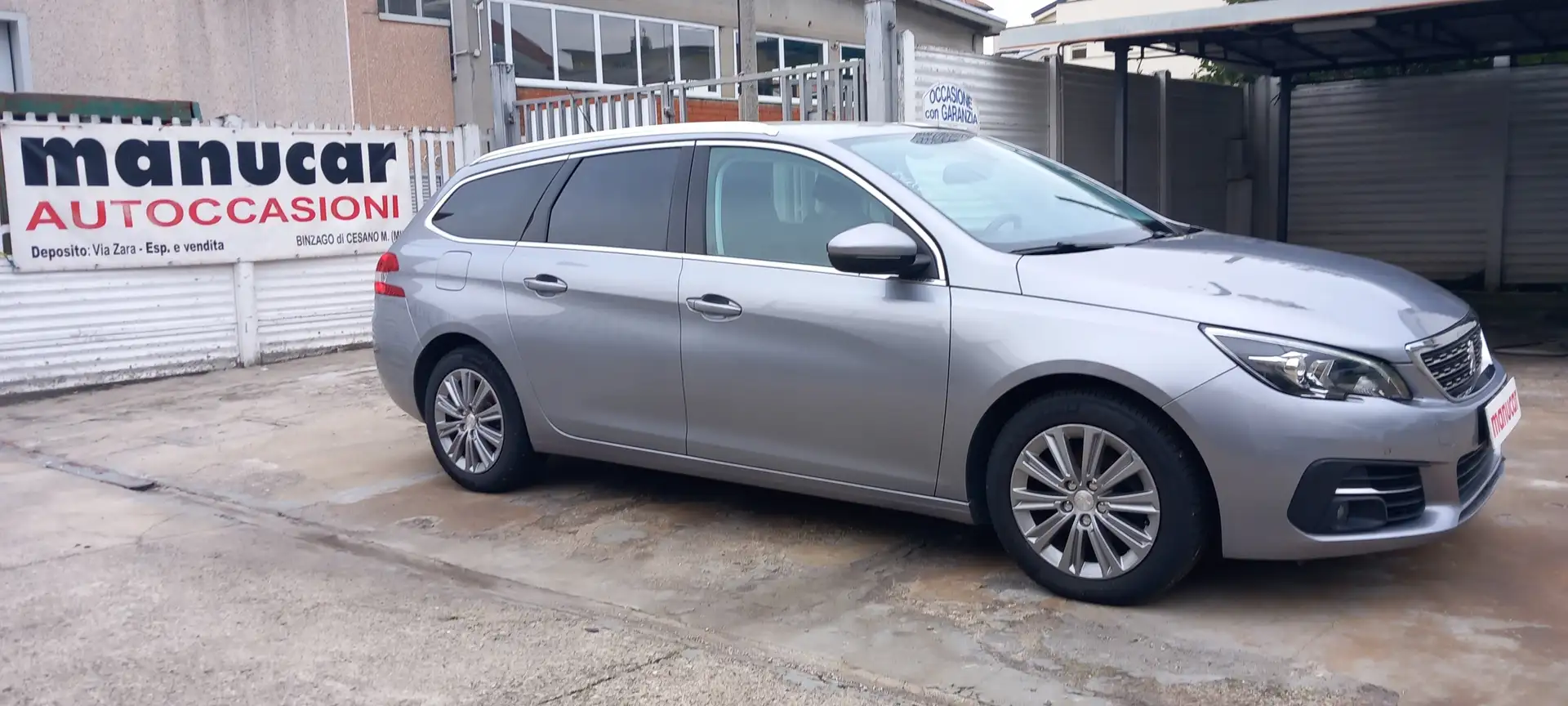 Peugeot 308 leggi descrizioni Grigio - 1