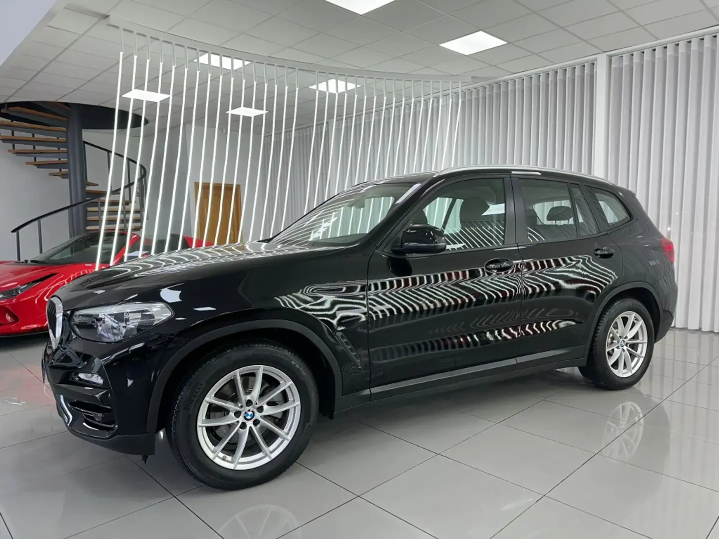 BMW X3 xDrive 20dA Negro - 2