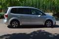 Volkswagen Touran Sky 1,6+XENON+Panoramadach+ Grau - thumbnail 6