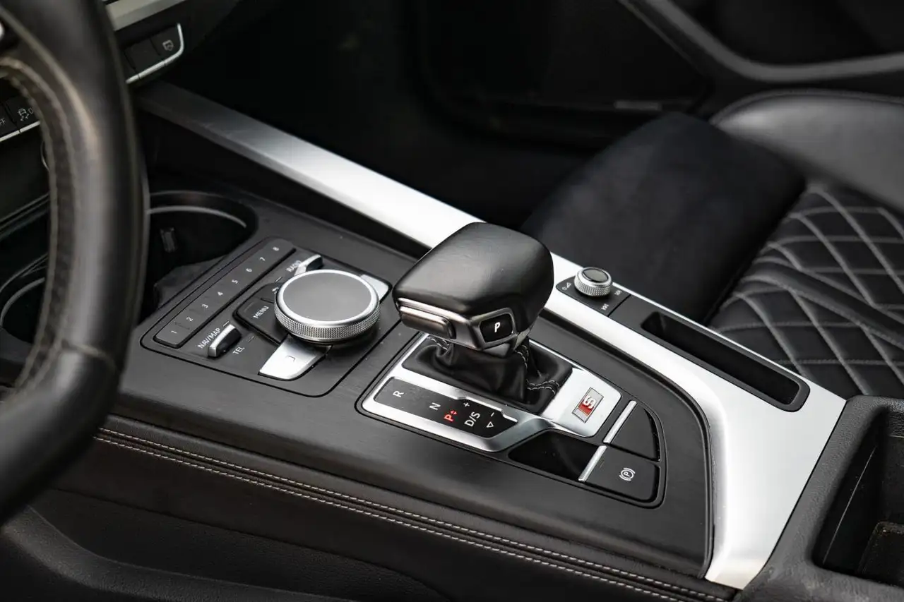 Audi S5 снимка Audi S5
