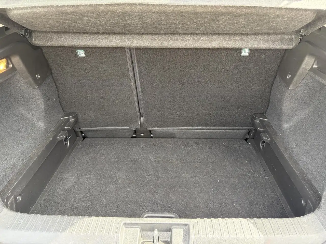 Renault Captur — photo 46