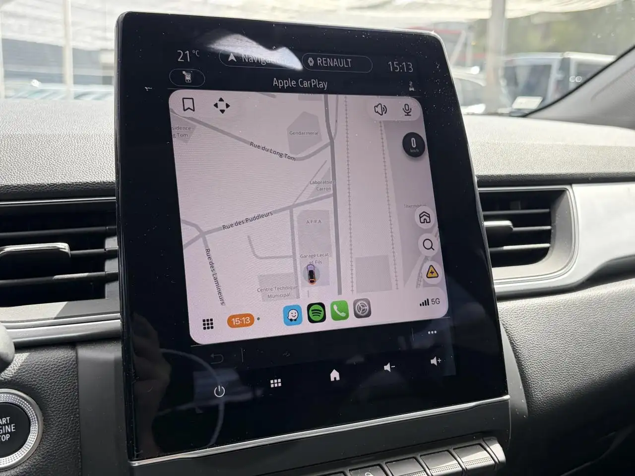 Renault Captur — photo 12