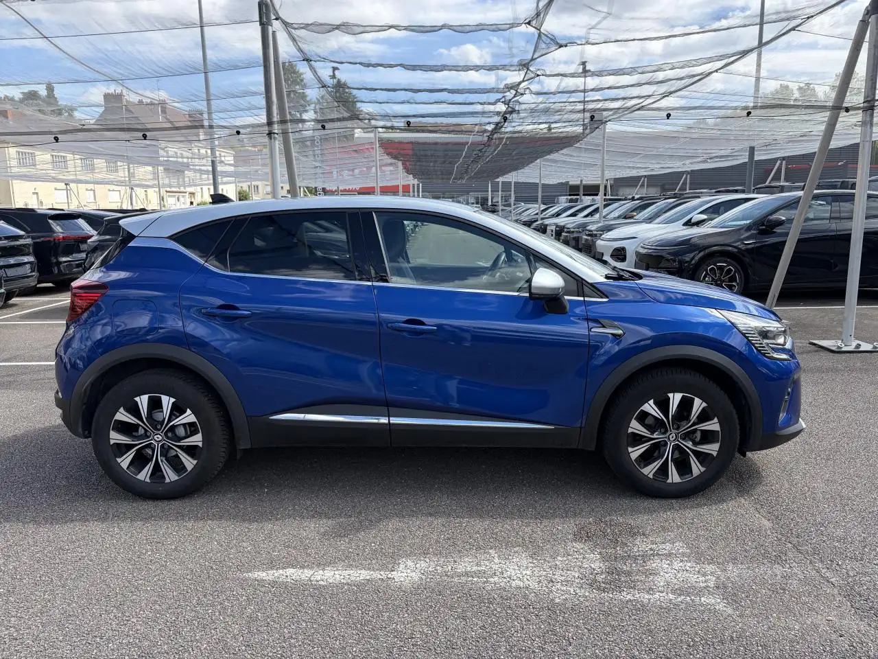 Renault Captur — photo 4