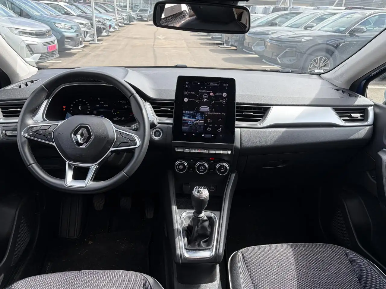 Renault Captur — photo 5