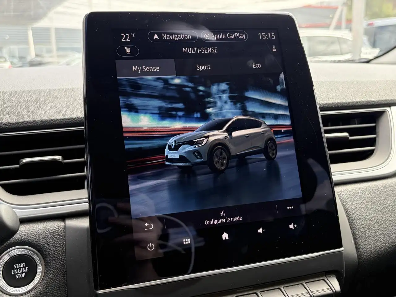 Renault Captur — photo 24