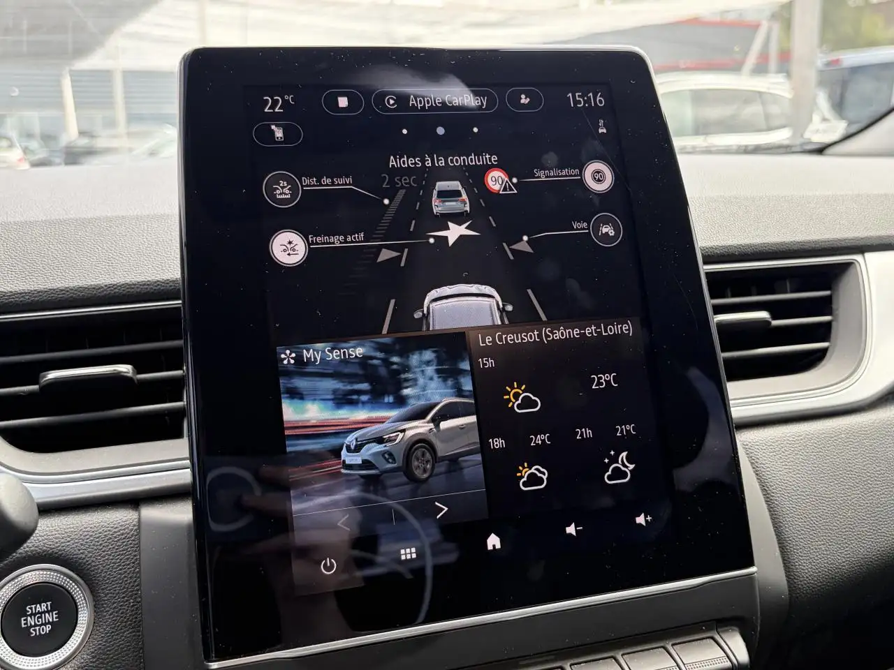 Renault Captur — photo 30
