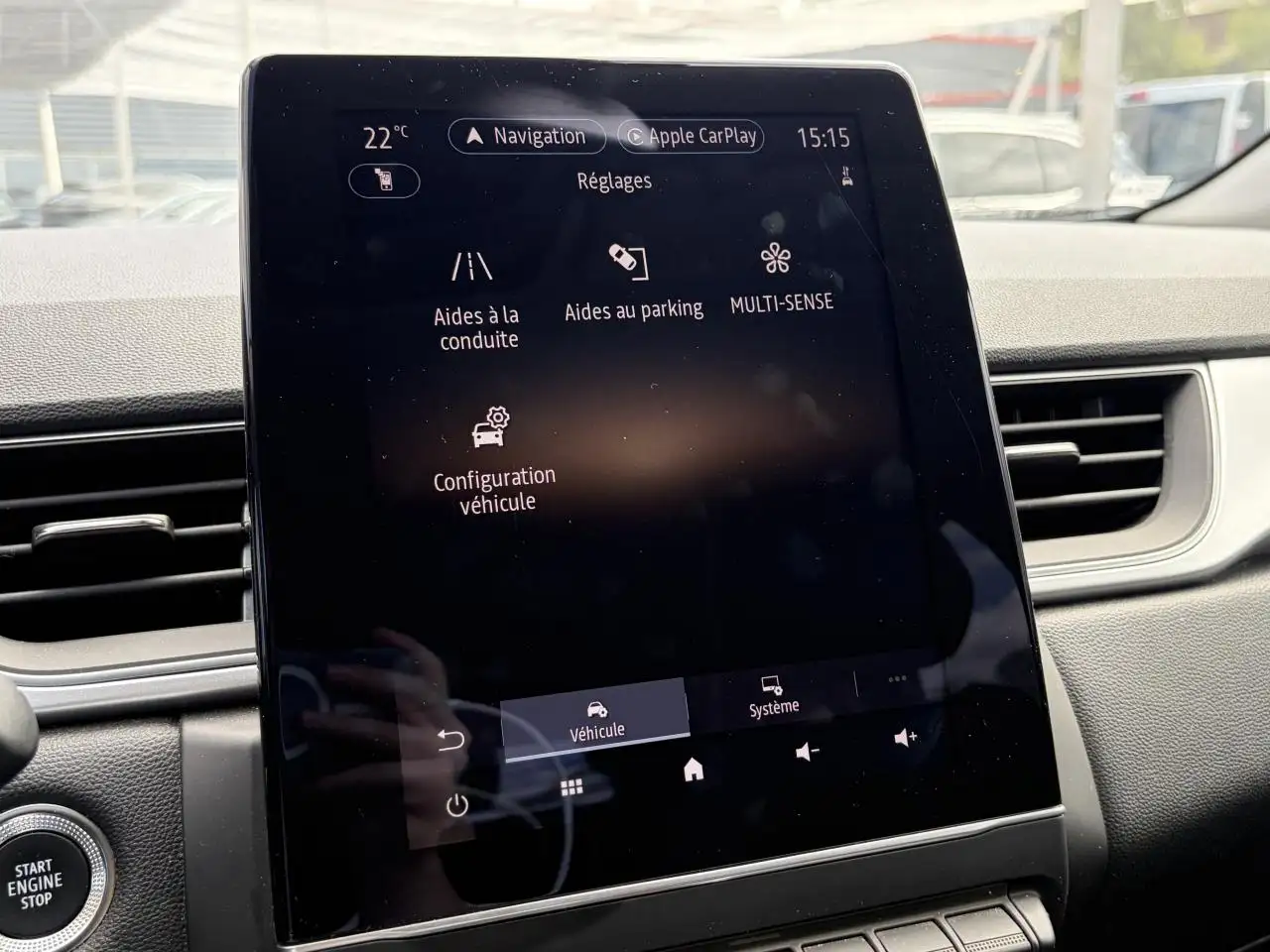 Renault Captur — photo 21
