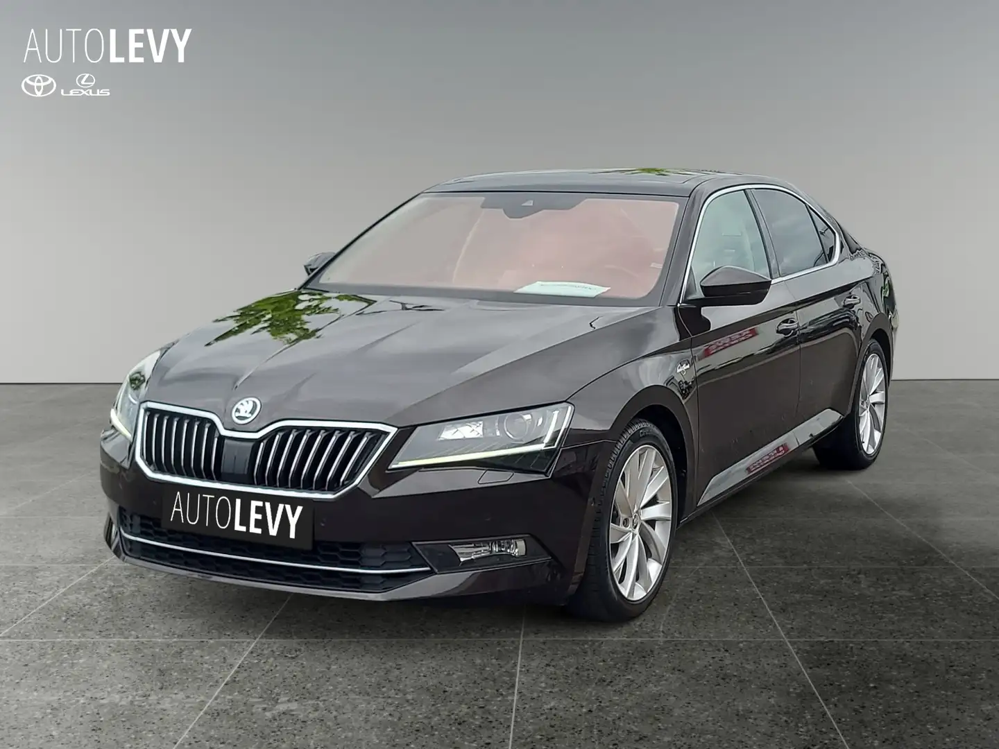 Skoda Superb Lim. 1.8 TSI *NAVI*KEYLESS*KLIMA*APPLE* Hnědá - 2