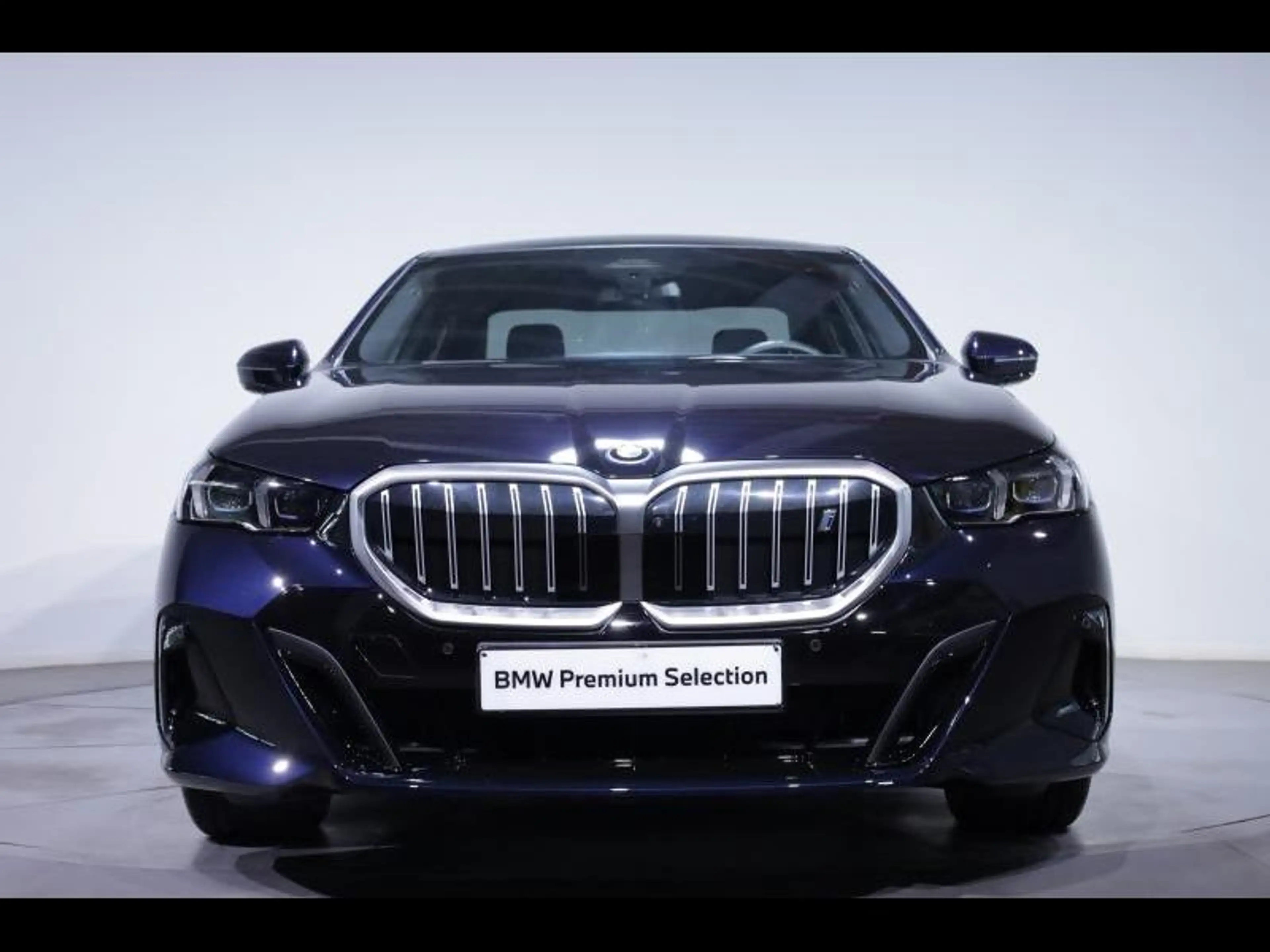 BMW i5 eDrive40 Berline Kit M Sport — photo 2