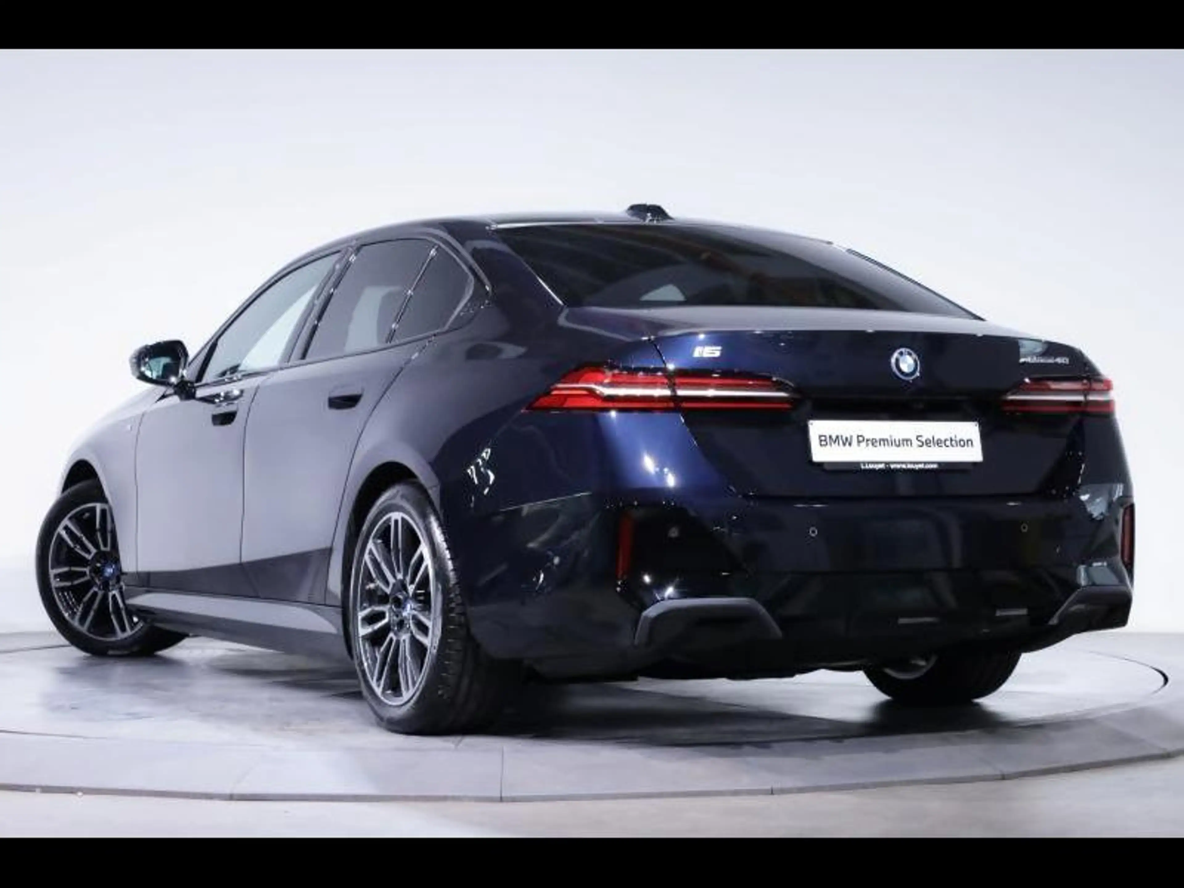BMW i5 eDrive40 Berline Kit M Sport — photo 5