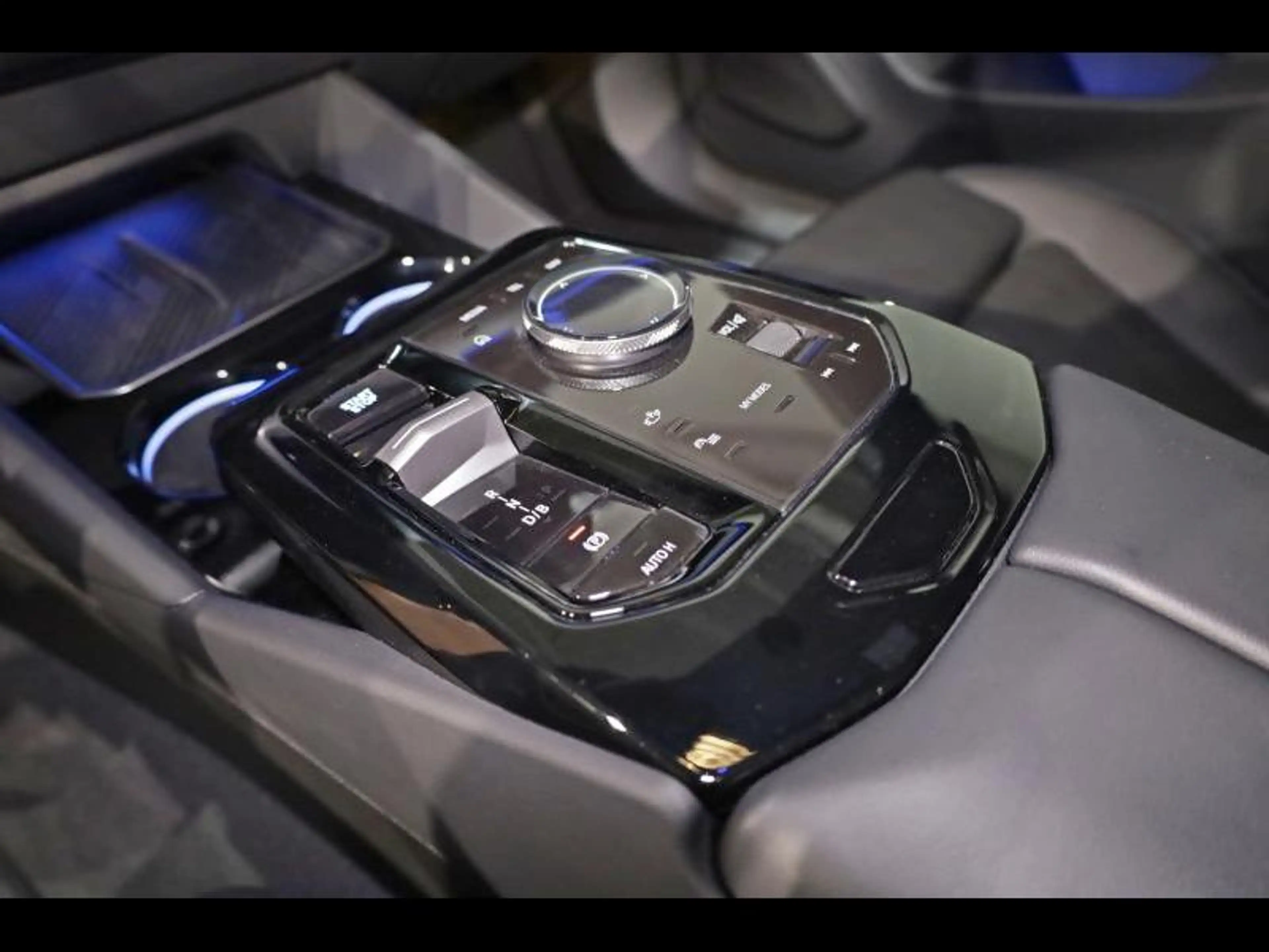 BMW i5 eDrive40 Berline Kit M Sport — photo 13