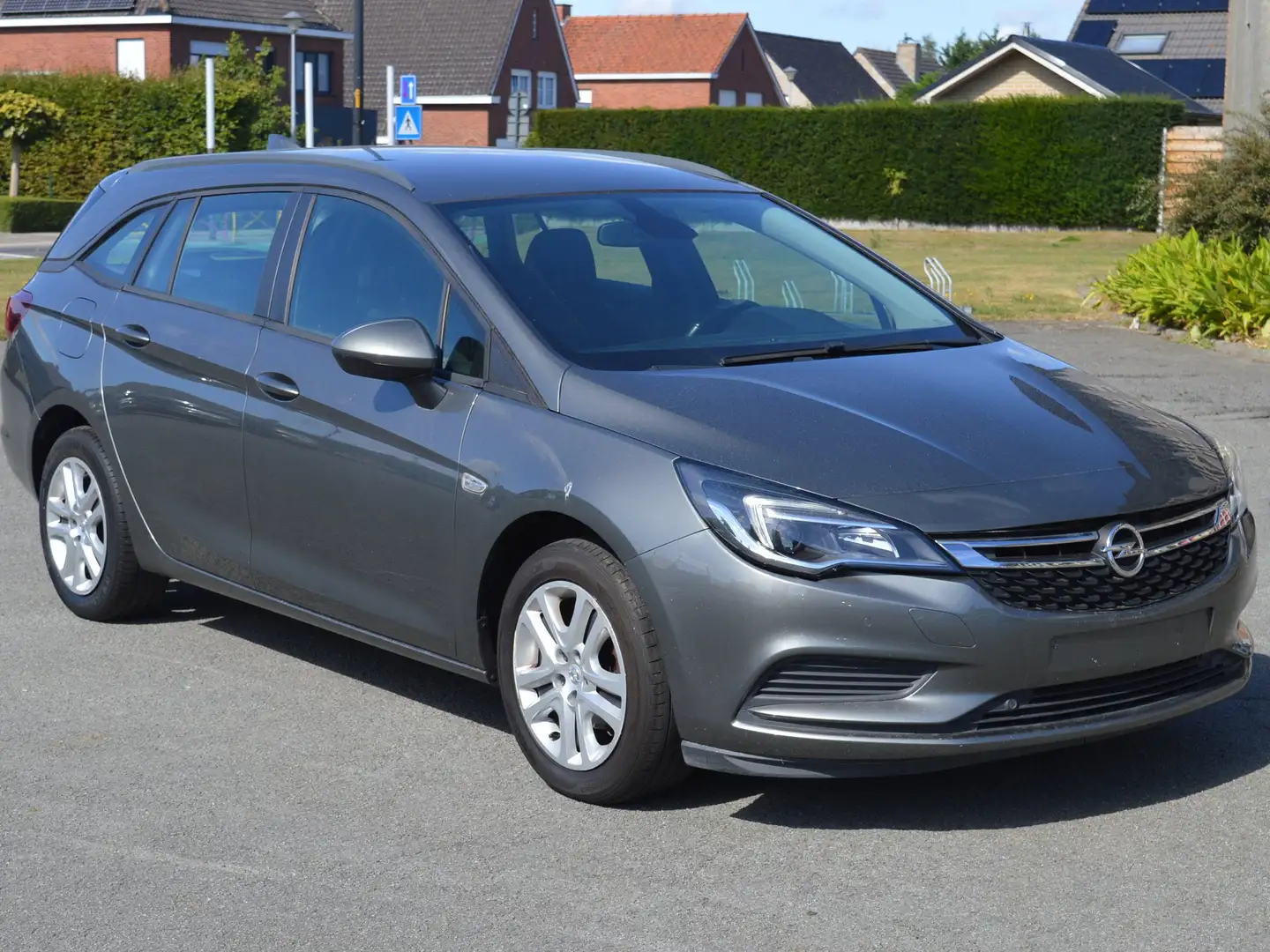 Opel Astra 1.0 Turbo Start/Stop Sports Tourer Edition Grau - 2