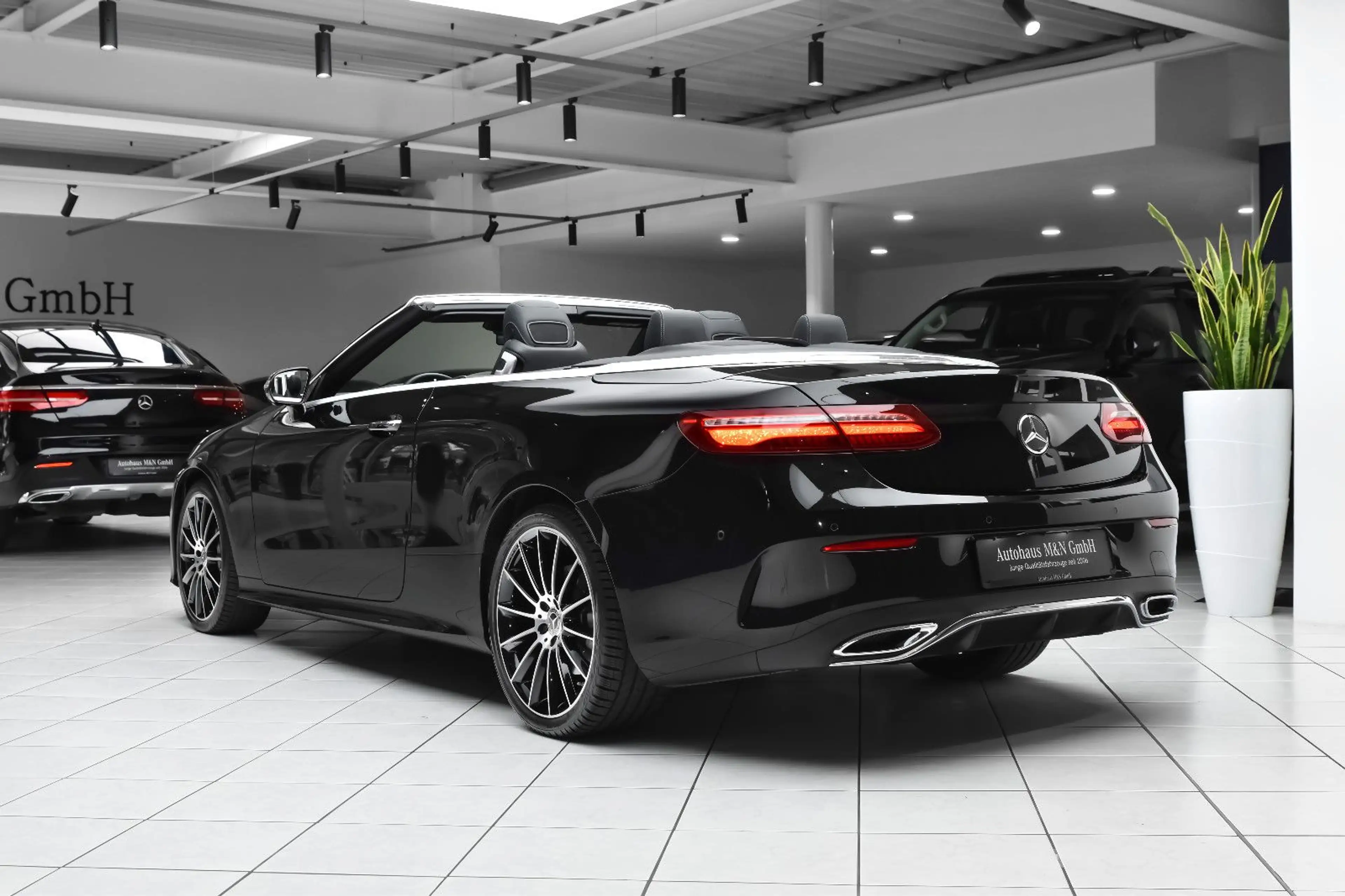 Mercedes-Benz E 400 d 4Matic AMG *MB100 Garantie* Massage* TV* — photo 7