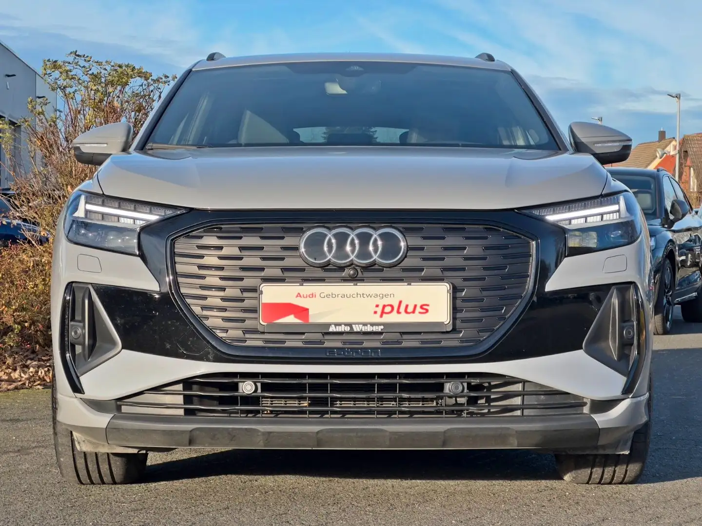 Audi Sonstige Q4 e-tron 35 S LINE MATRIX PARKASSIST SONOS VC Grau - 2