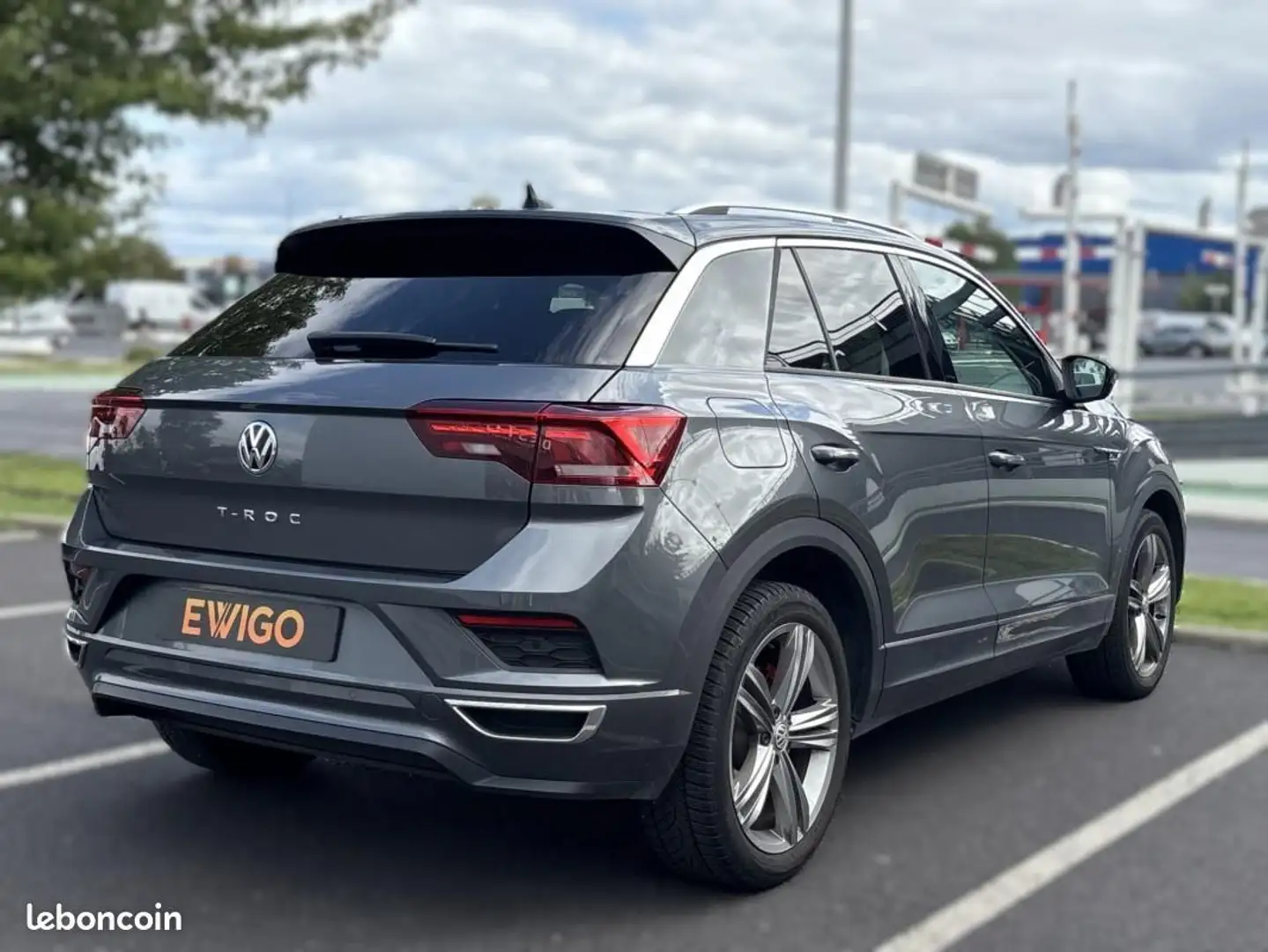 Volkswagen T-Roc 1.5 TSI 150CH EVO R-LINE DSG BVA ENTRETIEN COMPLET Grau - 2