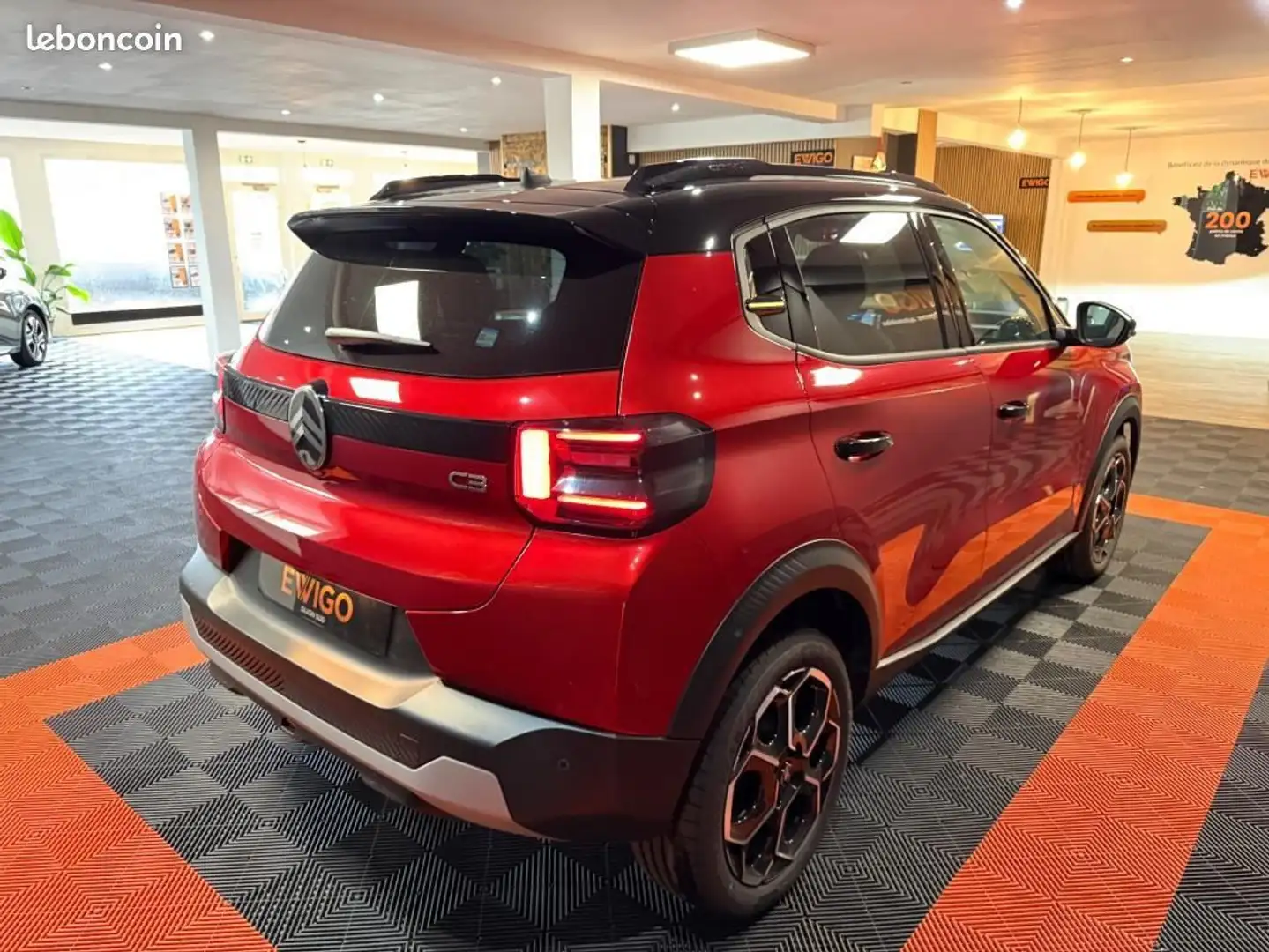 Citroen C3 Citroën TURBO 100 CH BVM6 MAX 0KM %2B Pack Hiver NEUF Rouge - 2