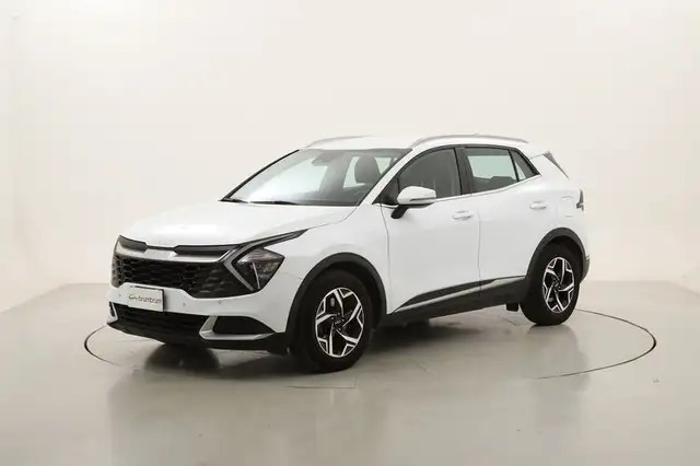 2023 Kia Sportage in White for sale